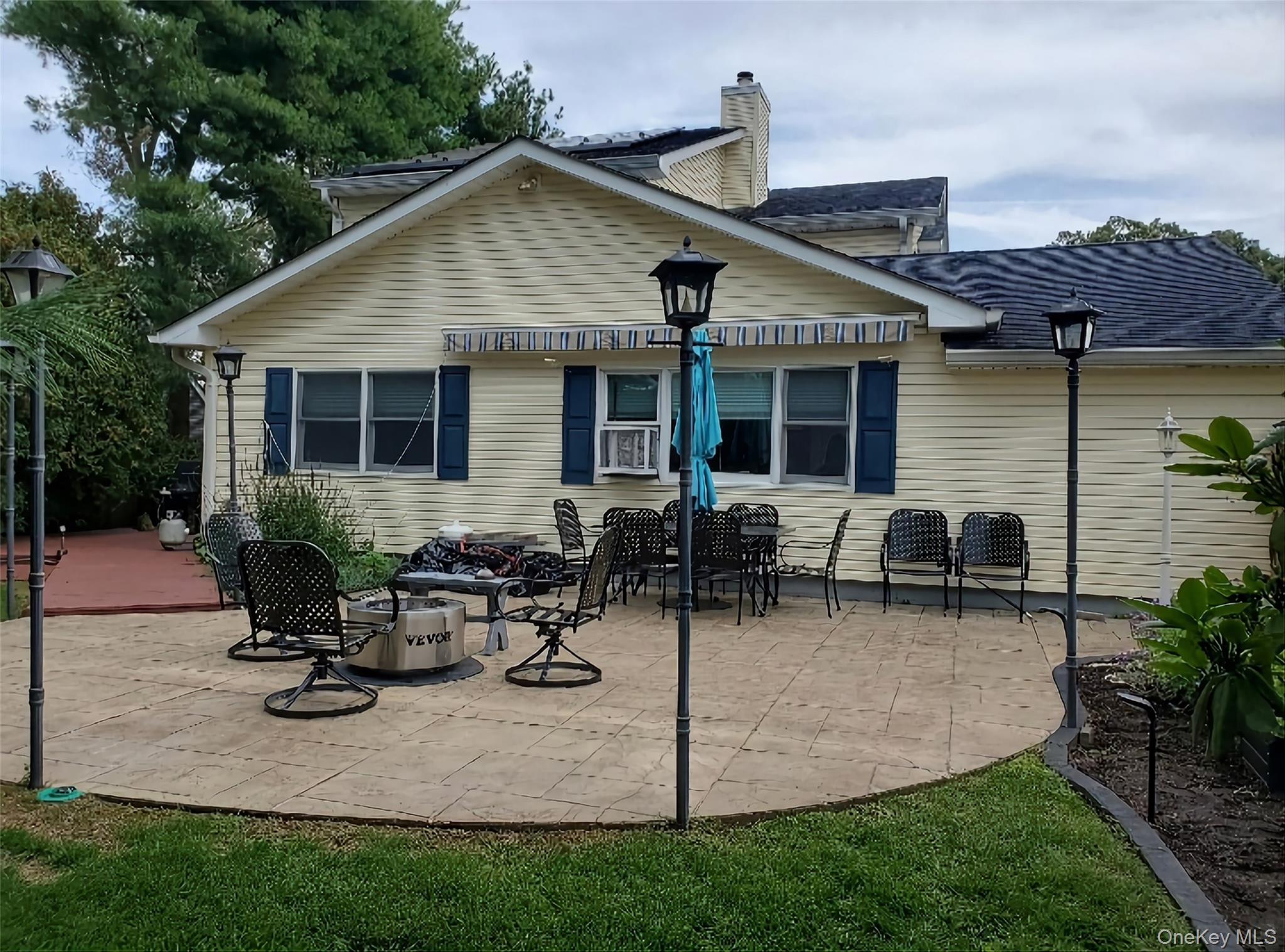 176 Avondale Drive, Centereach, NY 11720