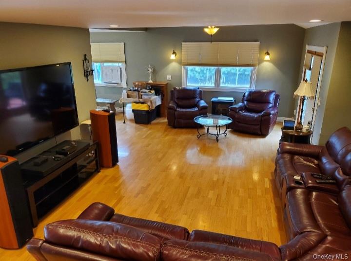 176 Avondale Drive, Centereach, NY 11720