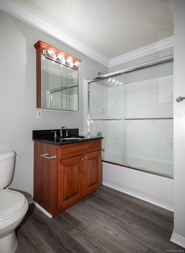 138 Overlook Drive # 138, Farmingville, NY 11738