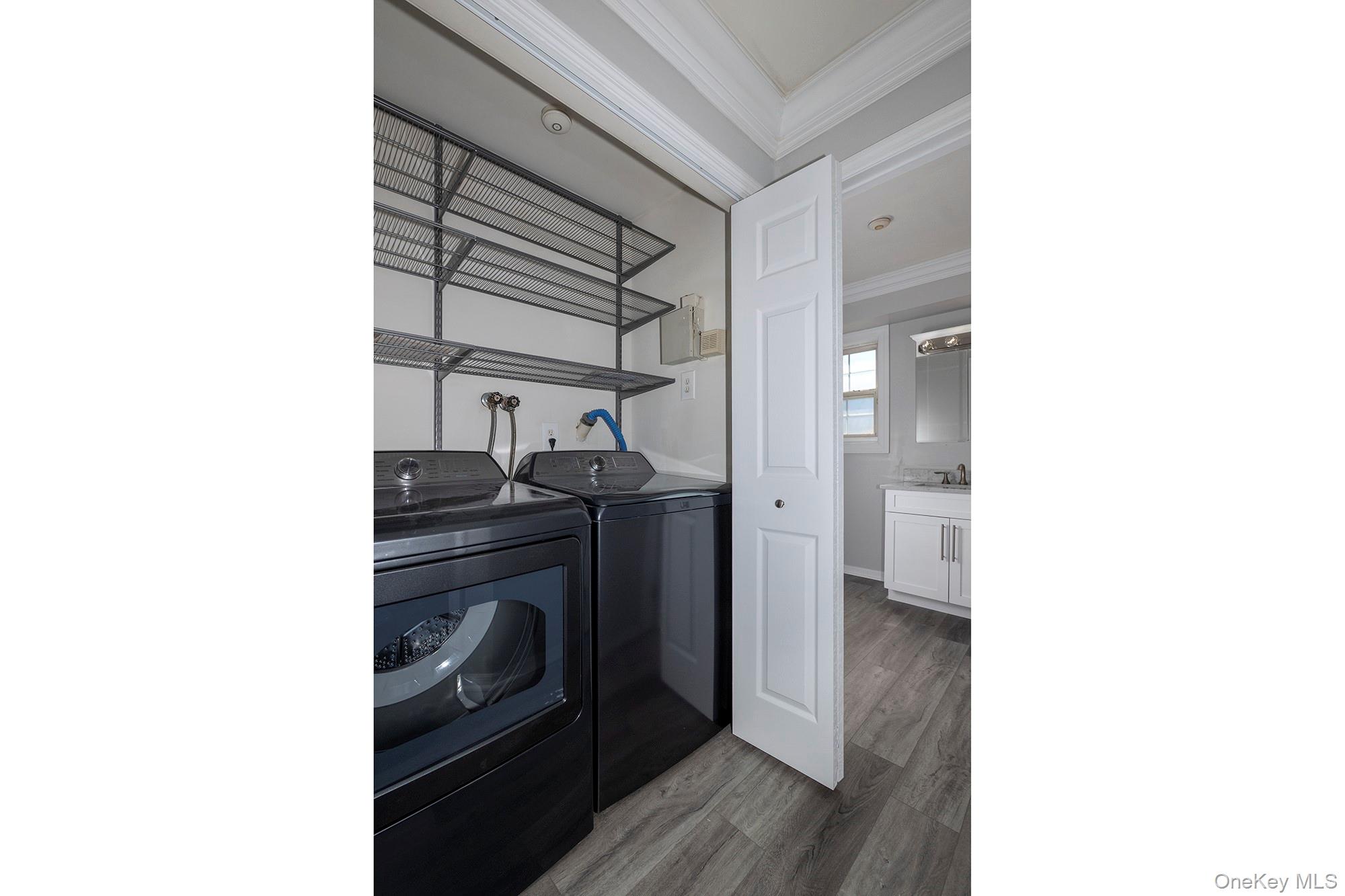 170 Overlook Drive # 170, Farmingville, NY 11738