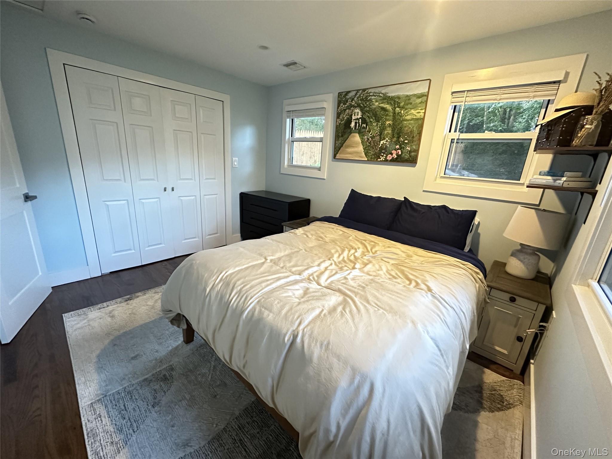 23 West Drive, Port Washington, NY 11050