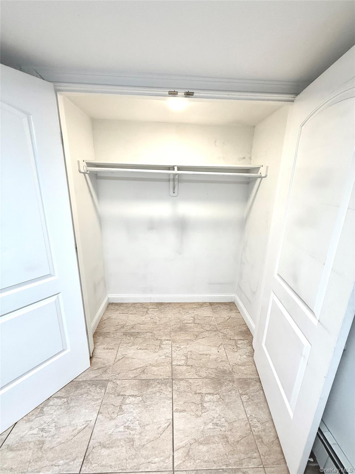 48 Illinois Avenue, Long Beach, NY 11561