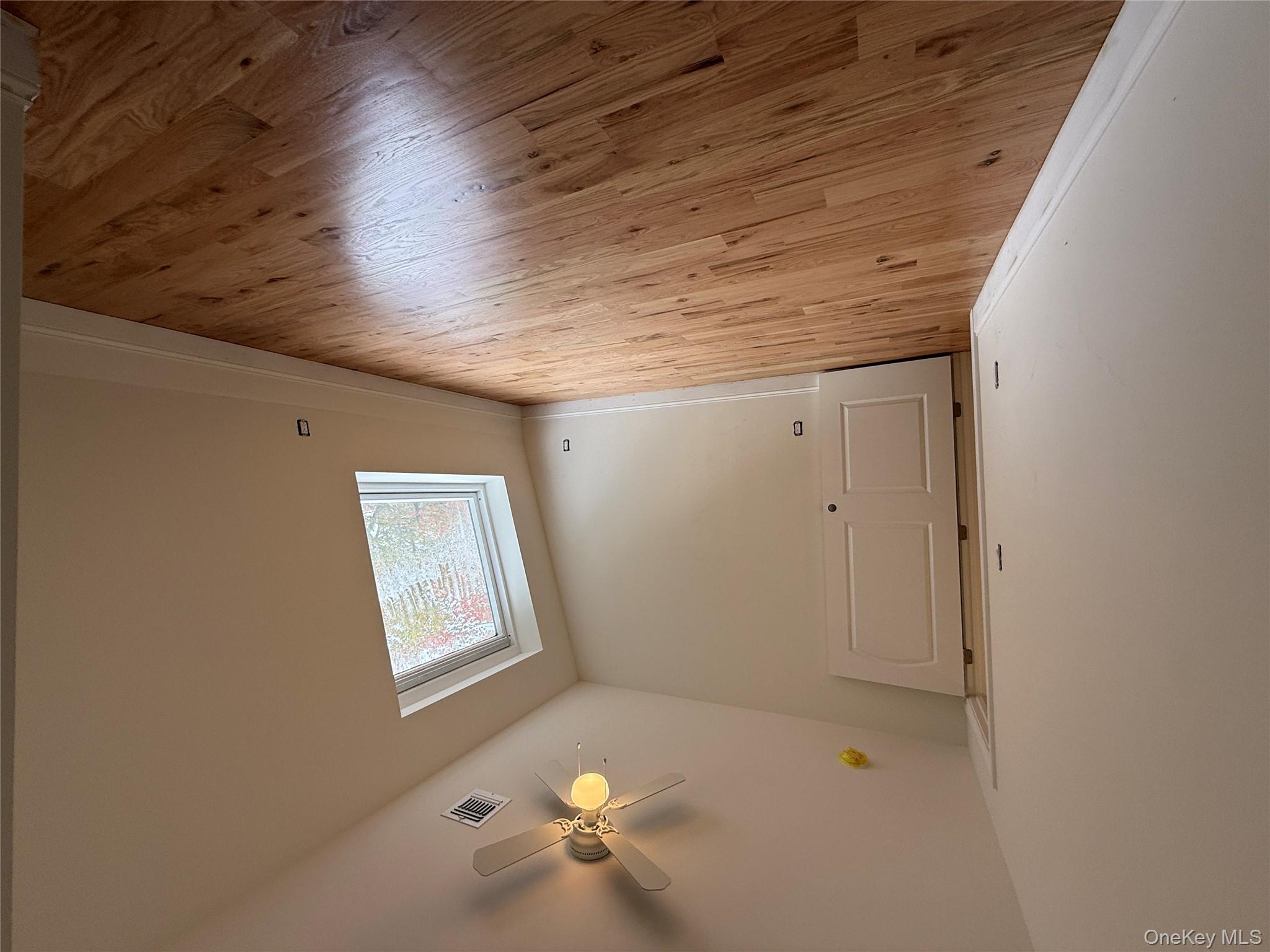 84 Beaver Drive, Mastic Beach, NY 11951