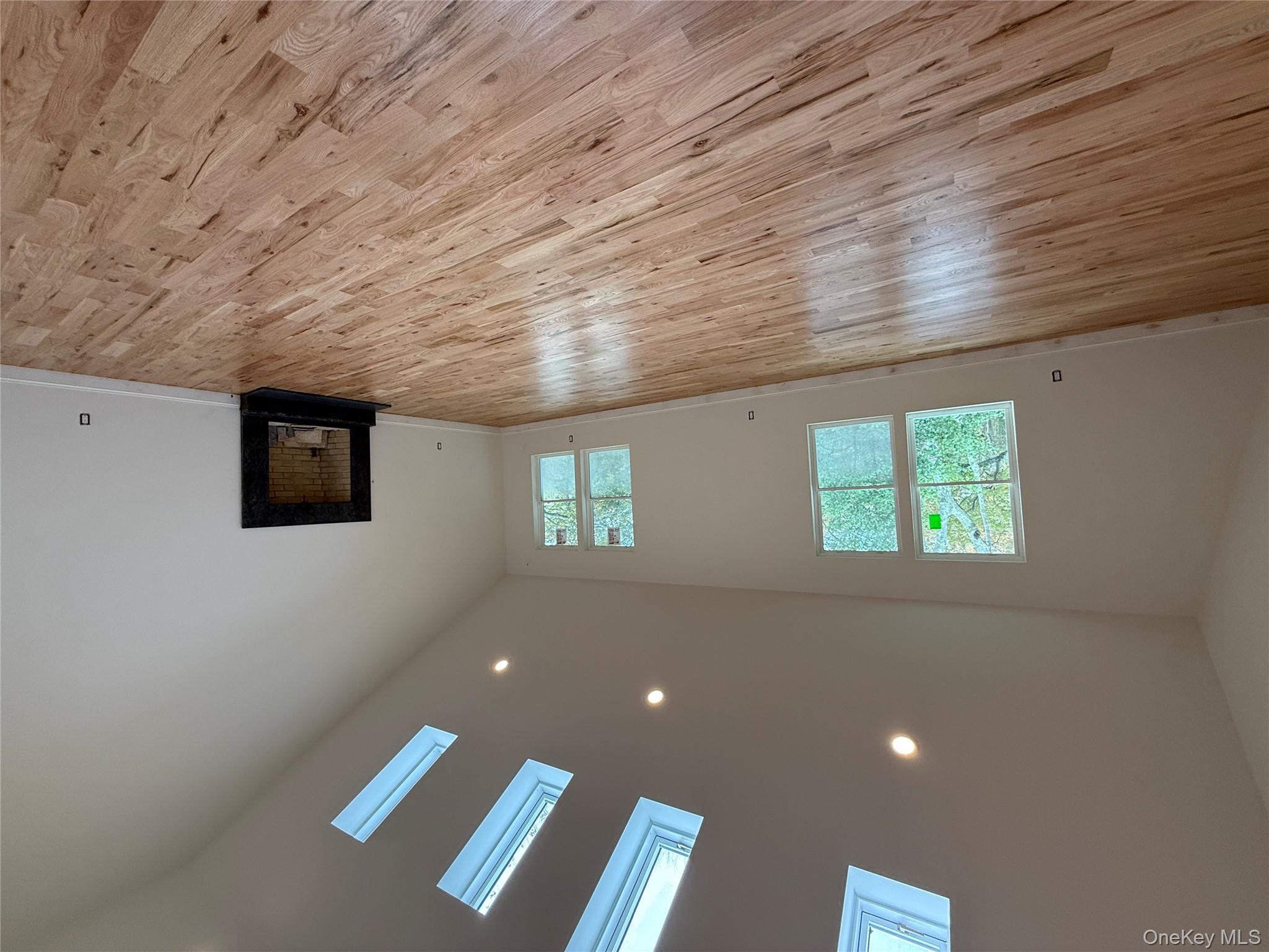 84 Beaver Drive, Mastic Beach, NY 11951