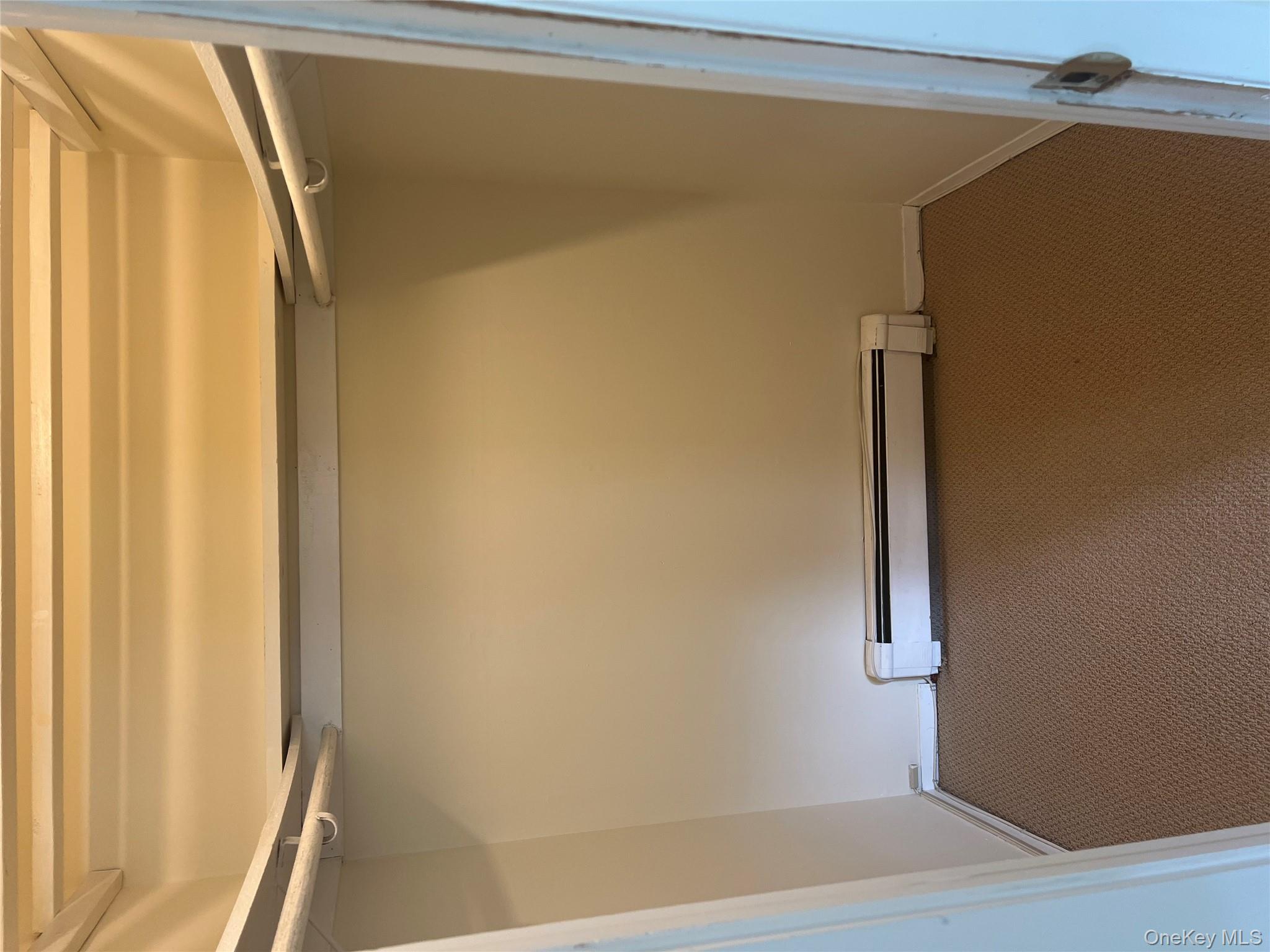 2 Granada Crescent # 8, White Plains, NY 10603