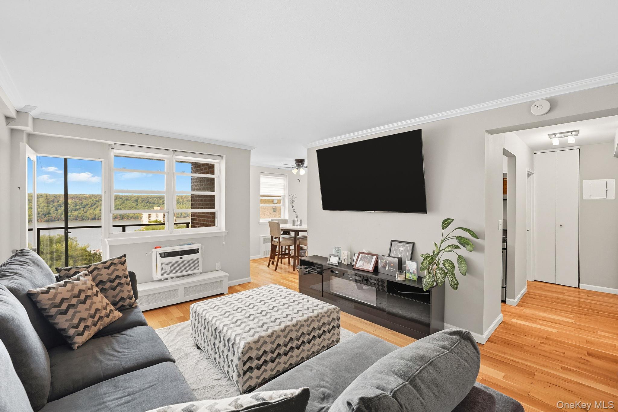 377 N Broadway # 602, Yonkers, NY 10701