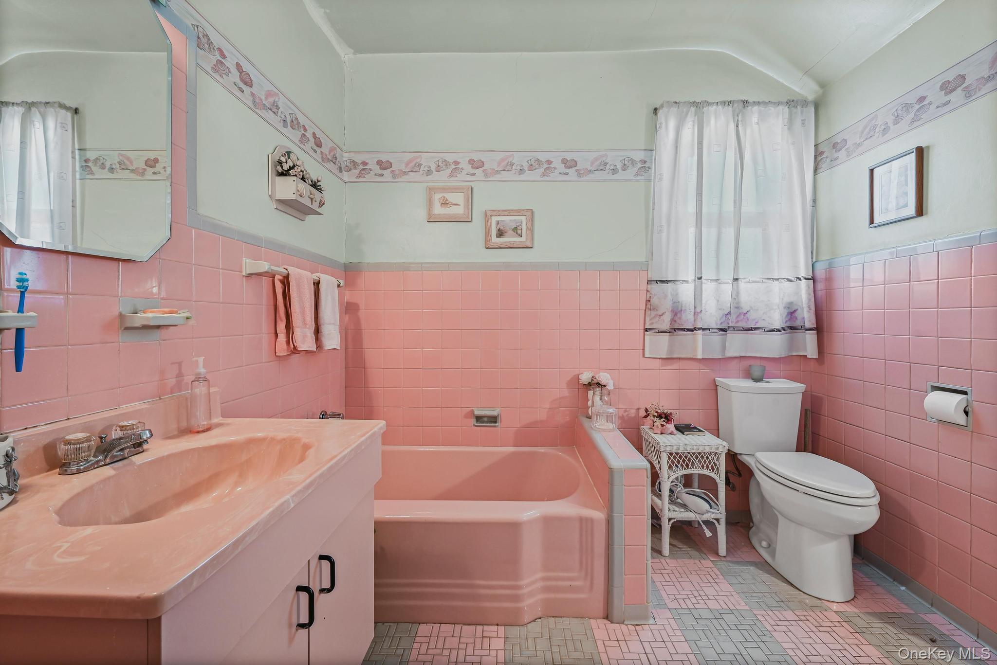 250 Beach 140th Street, Belle Harbor, NY 11694