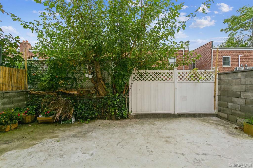 97-28 41st Avenue, Corona, NY 11368