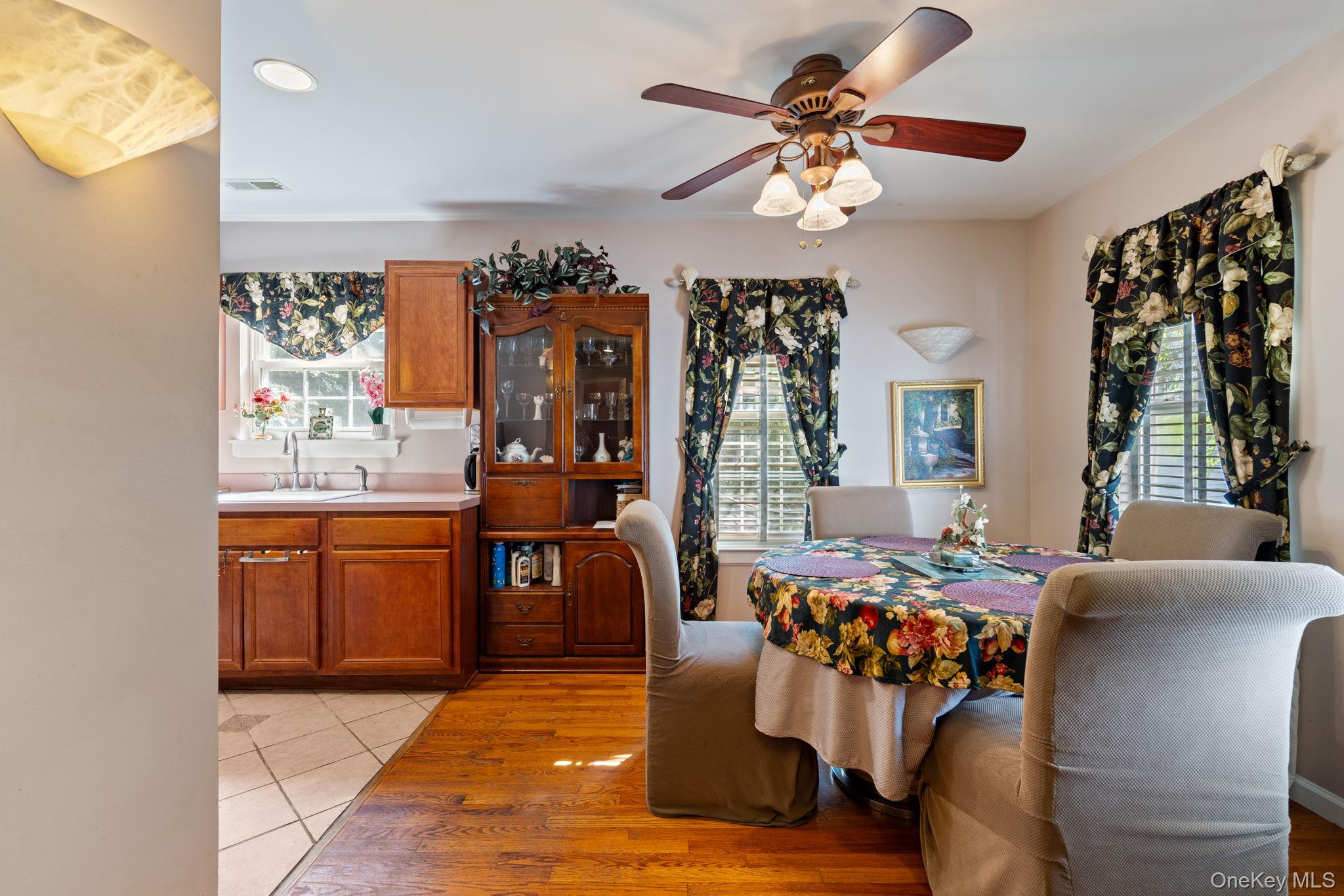 10 Gettysburg Drive, Port Jefferson Station, NY 11776