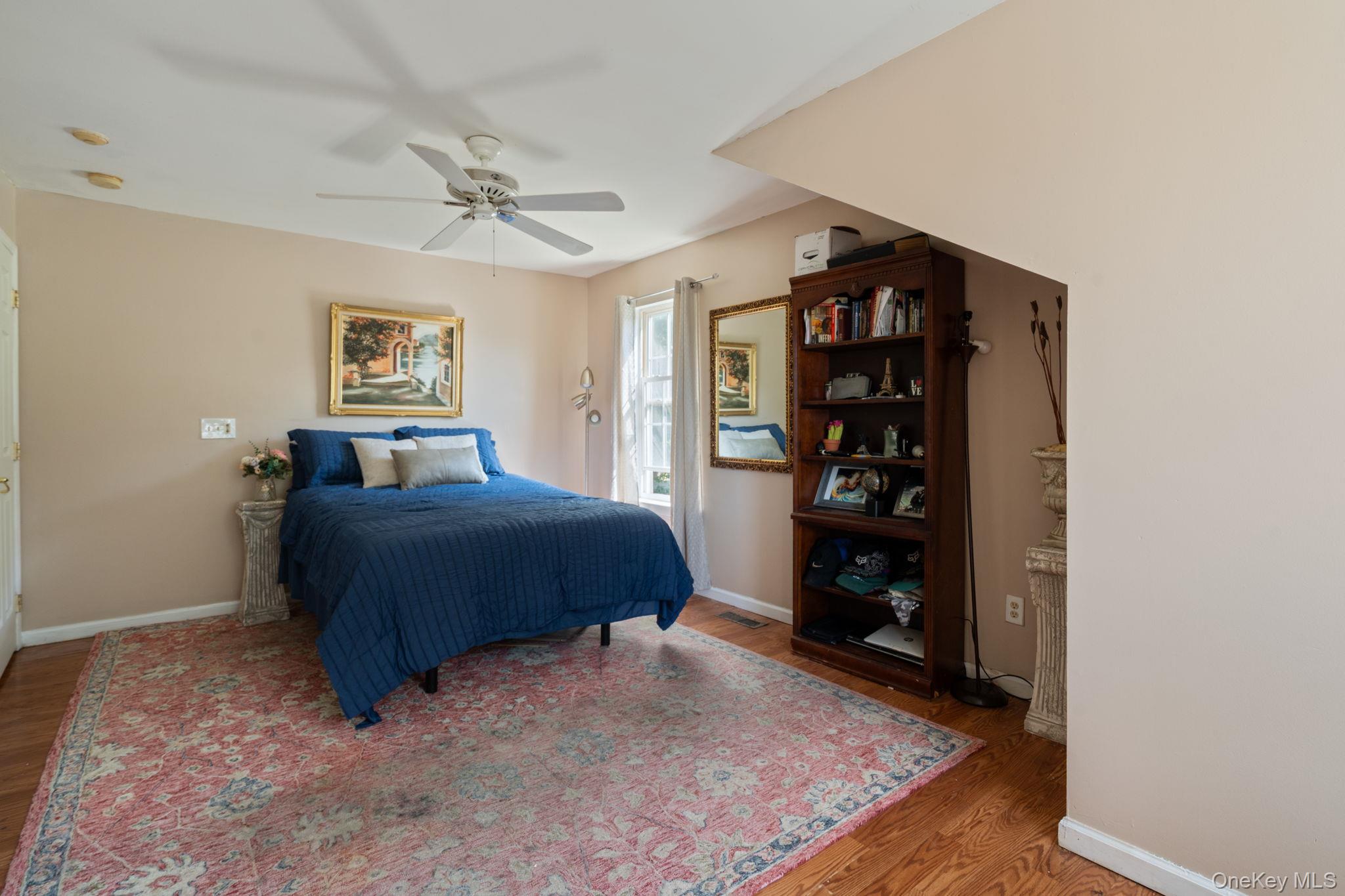 10 Gettysburg Drive, Port Jefferson Station, NY 11776