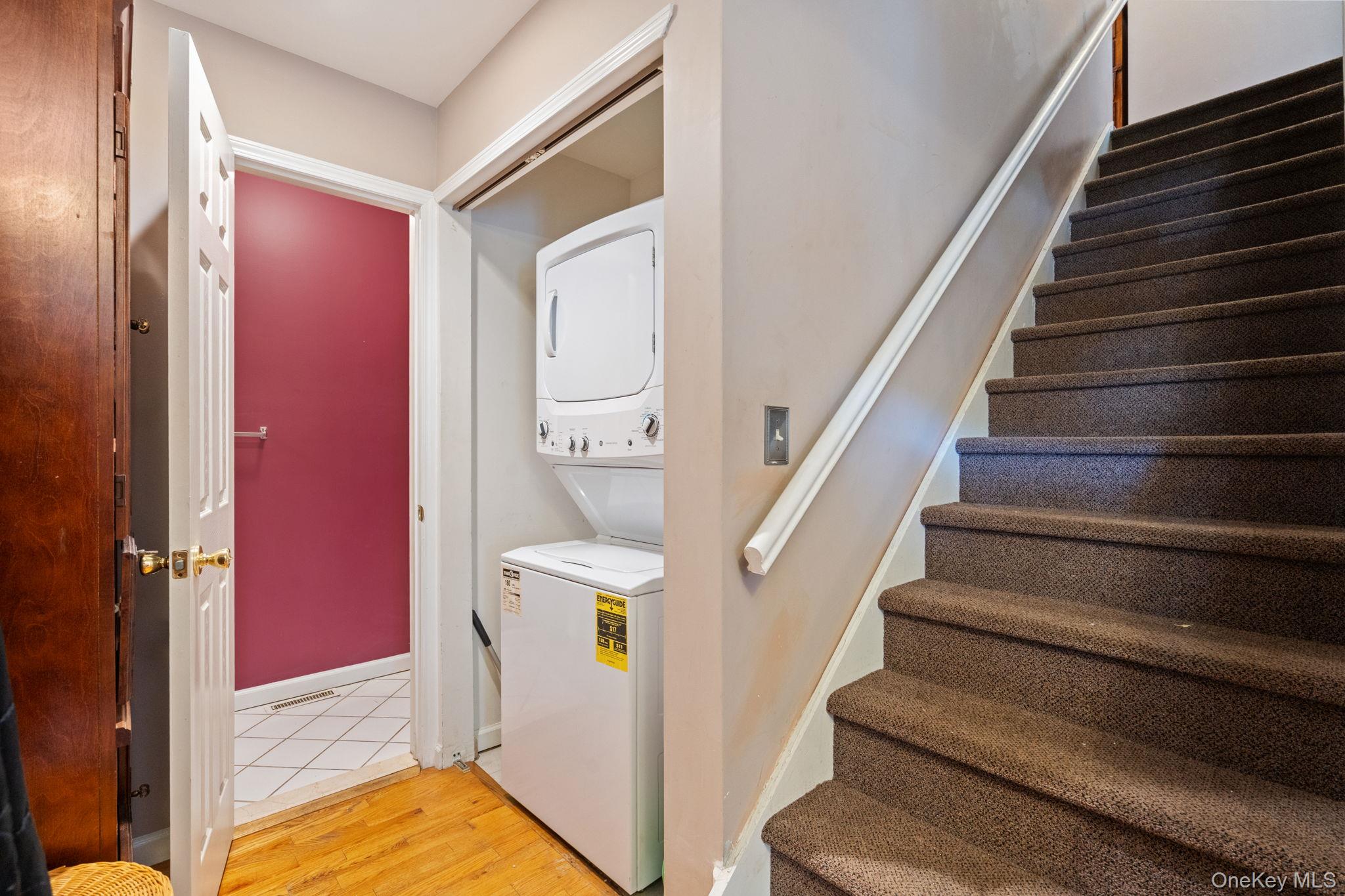 10 Gettysburg Drive, Port Jefferson Station, NY 11776