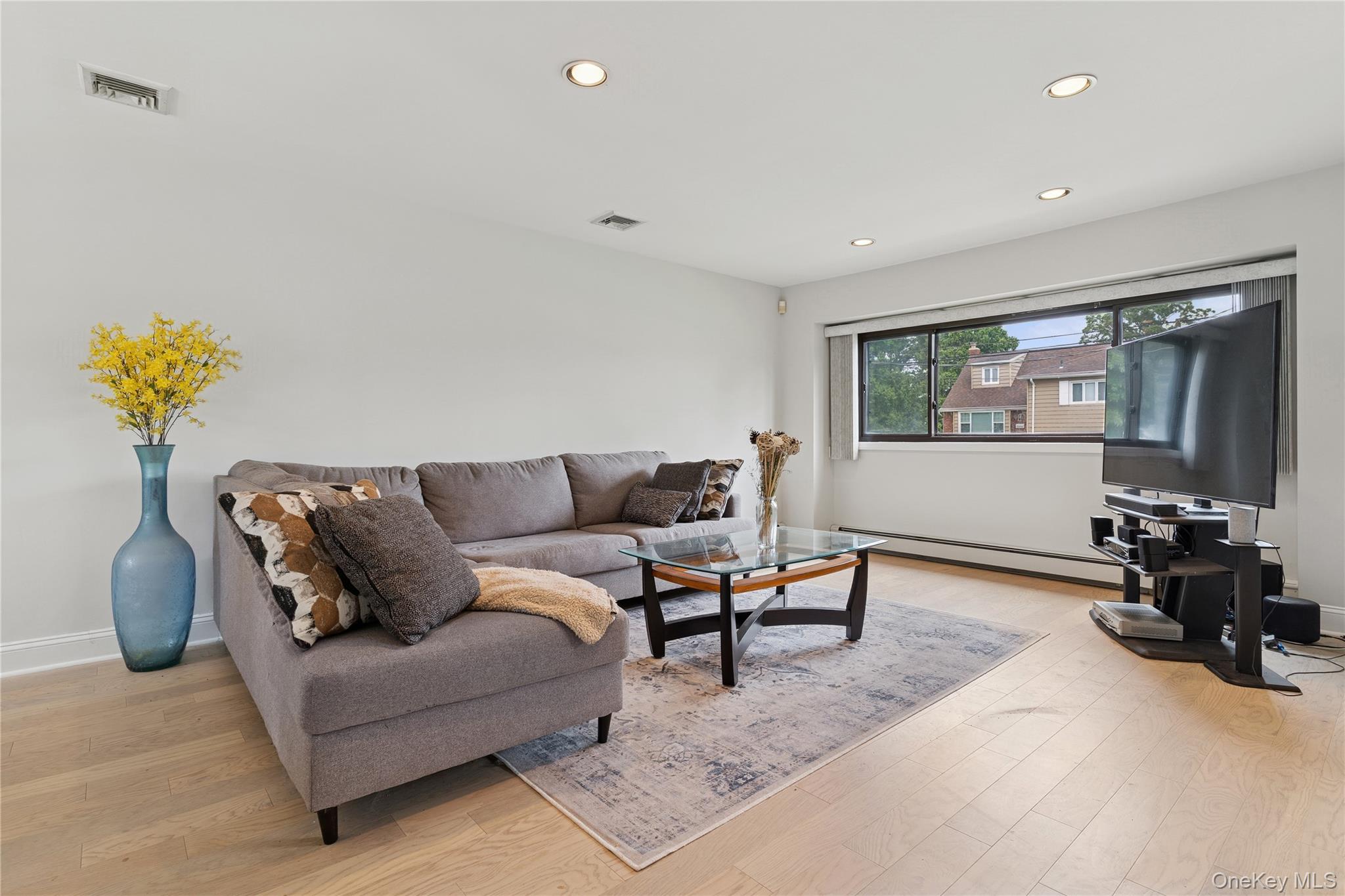 3612 Ladonia Street, Seaford, NY 11783