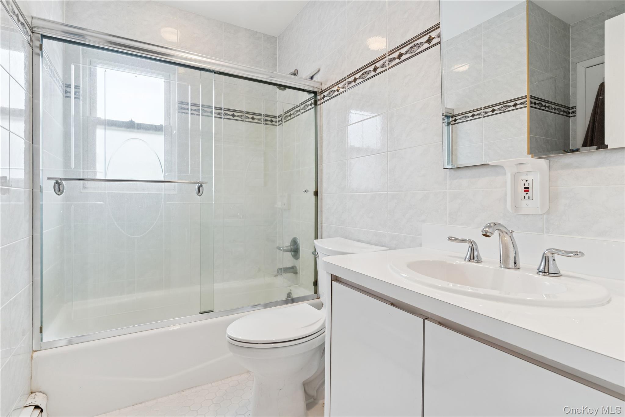 3612 Ladonia Street, Seaford, NY 11783