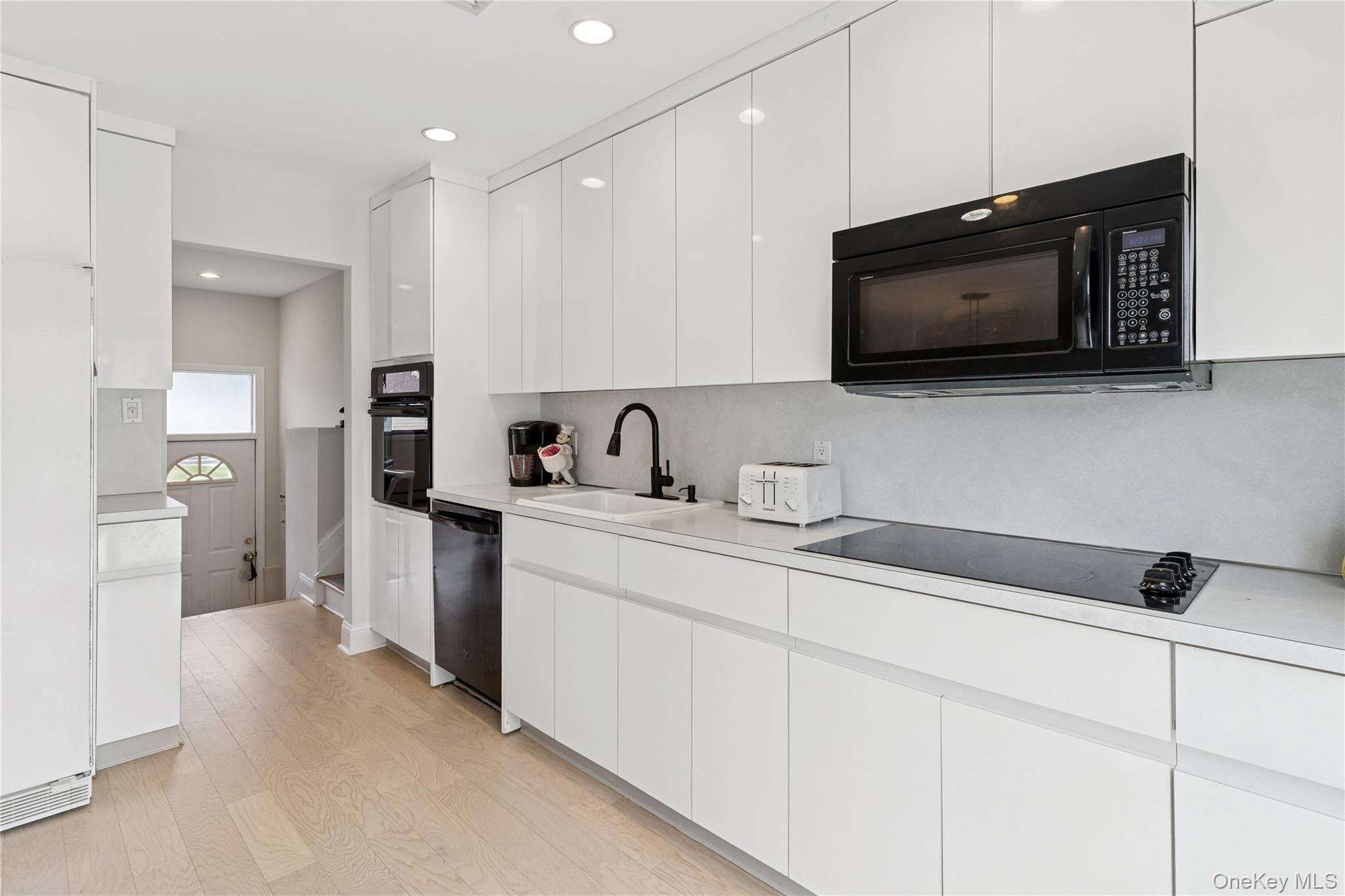 3612 Ladonia Street, Seaford, NY 11783