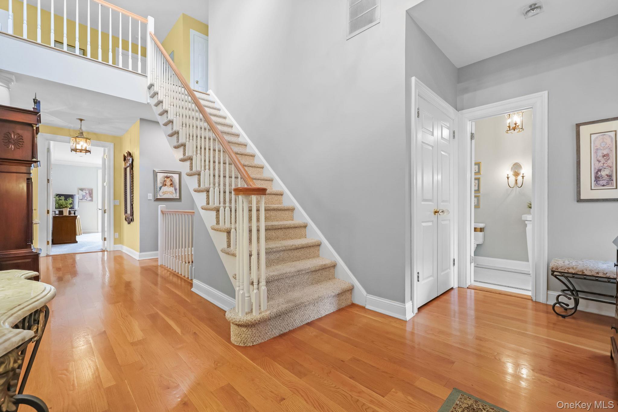 26 Club Court, Pleasantville, NY 10570