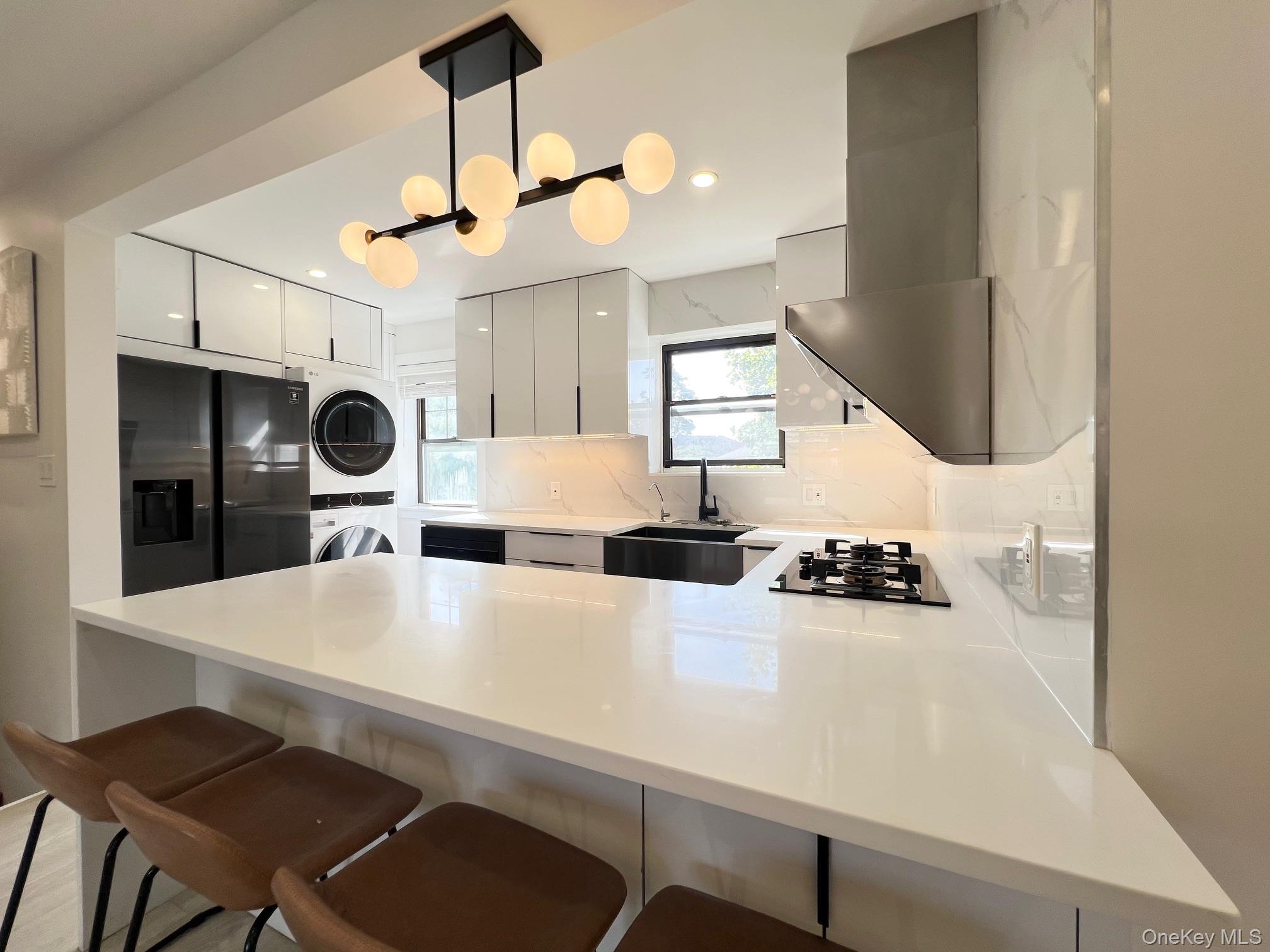 13707 68th Drive # B, Flushing, NY 11367