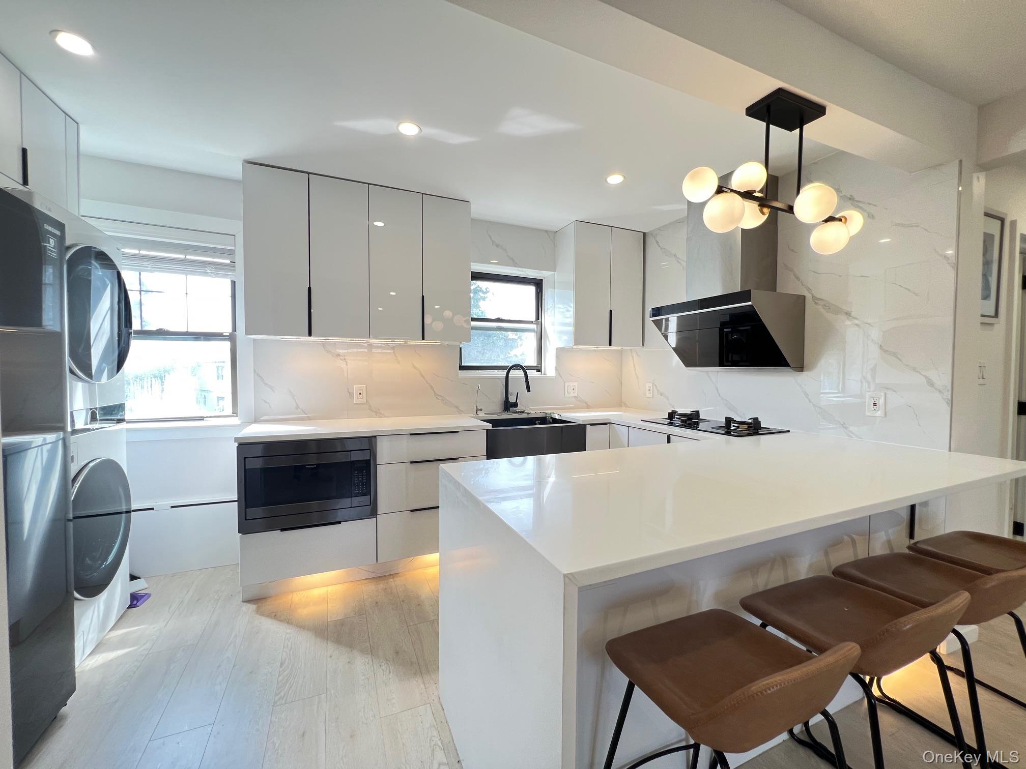 13707 68th Drive # B, Flushing, NY 11367