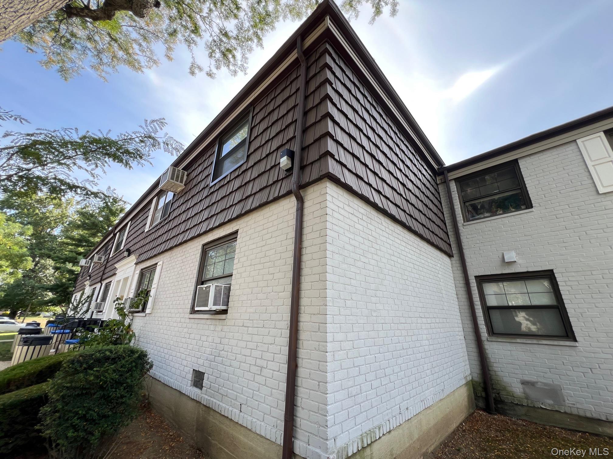 13707 68th Drive # B, Flushing, NY 11367