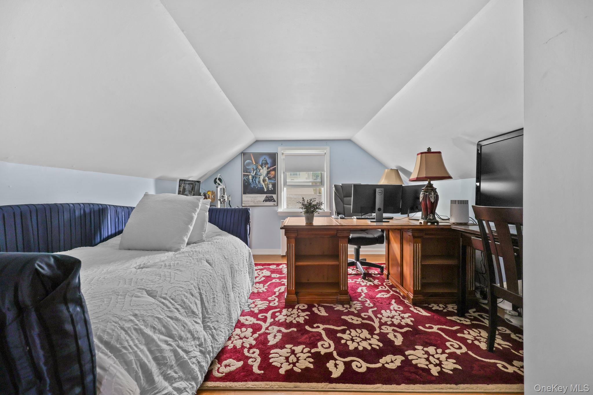 404 Manhattan Avenue, Hawthorne, NY 10532