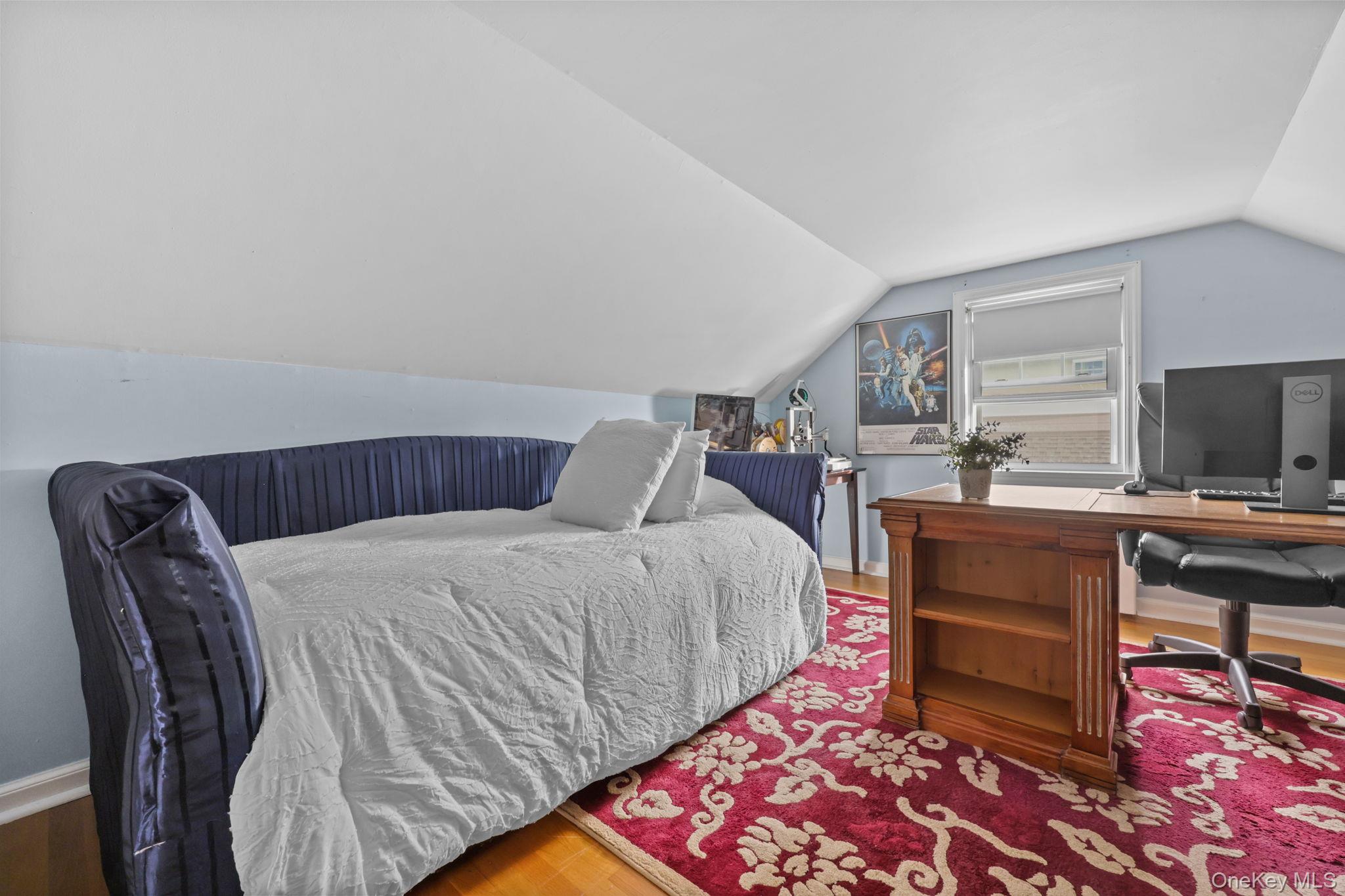 404 Manhattan Avenue, Hawthorne, NY 10532