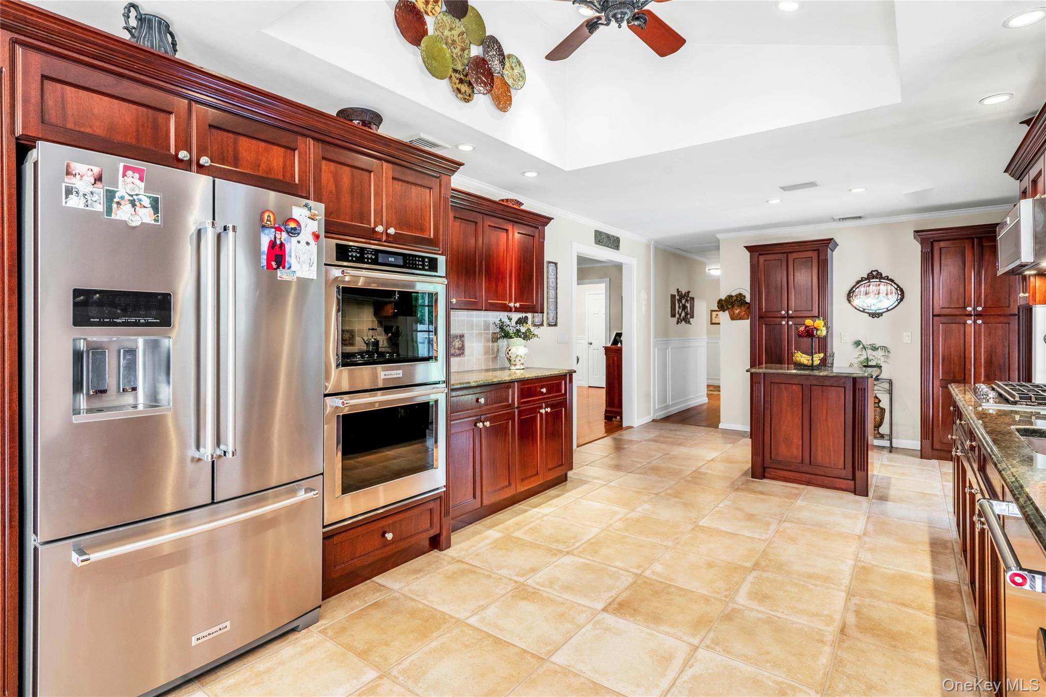 68 Churchill Lane, Smithtown, NY 11787