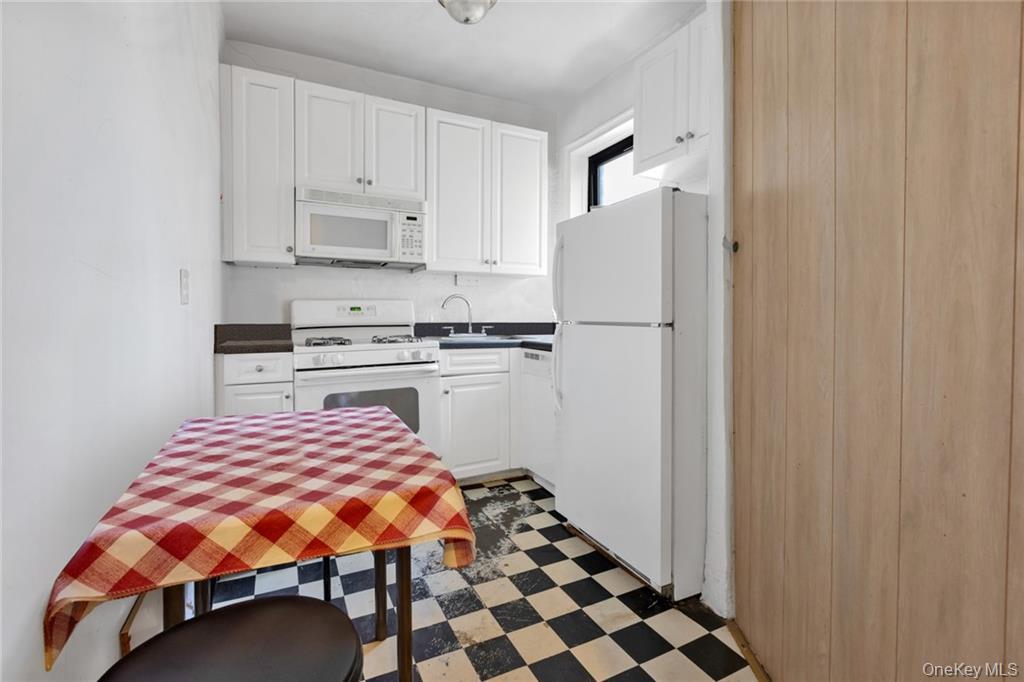 3111 Brighton 1st Place # 6I, Brooklyn, NY 11235