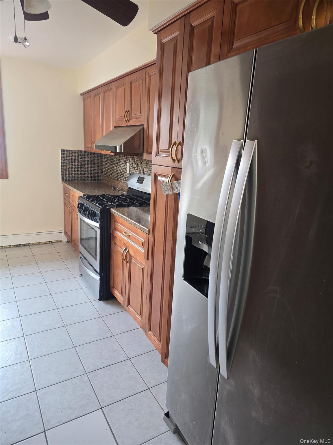 12 Hillside Avenue, Garnerville, NY 10993