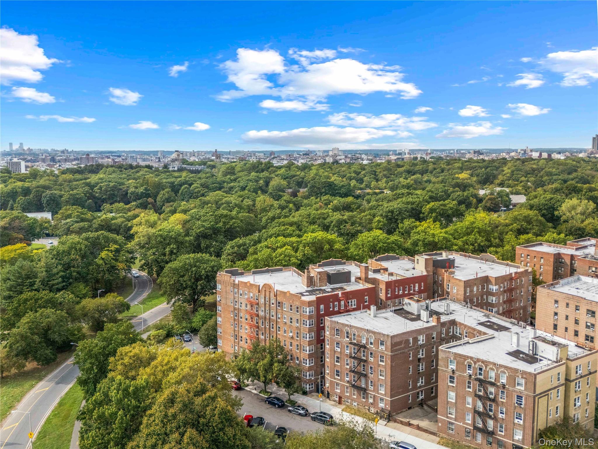 601 Pelham Parkway North # 305, Bronx, NY 10467