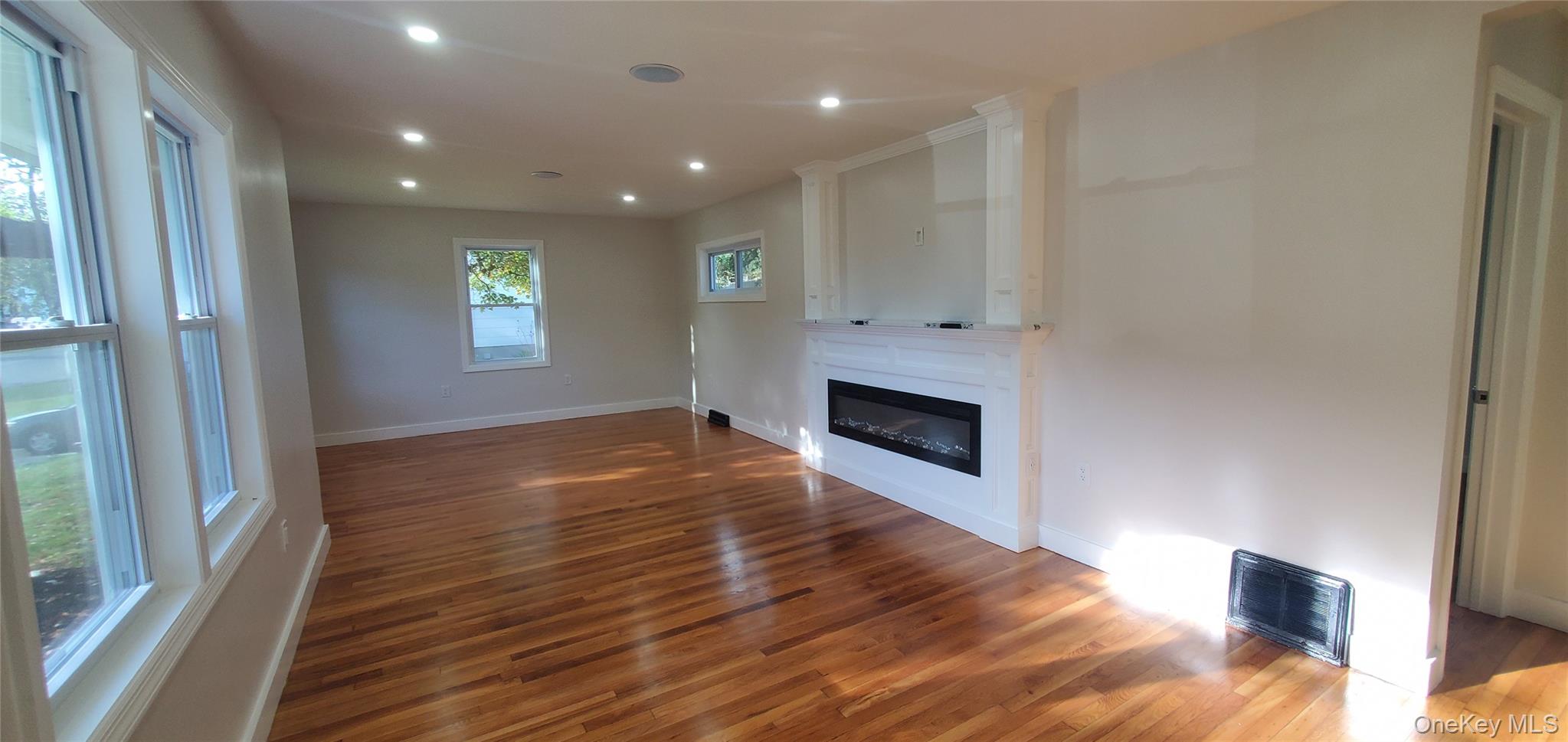 35 Seitz Terrace, Poughkeepsie, NY 12603