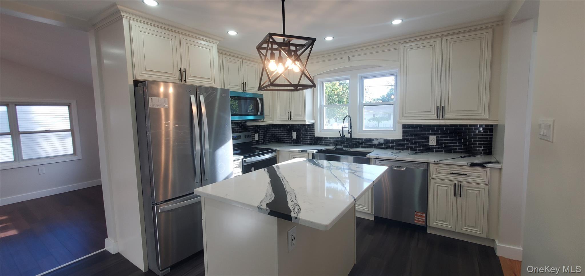 35 Seitz Terrace, Poughkeepsie, NY 12603