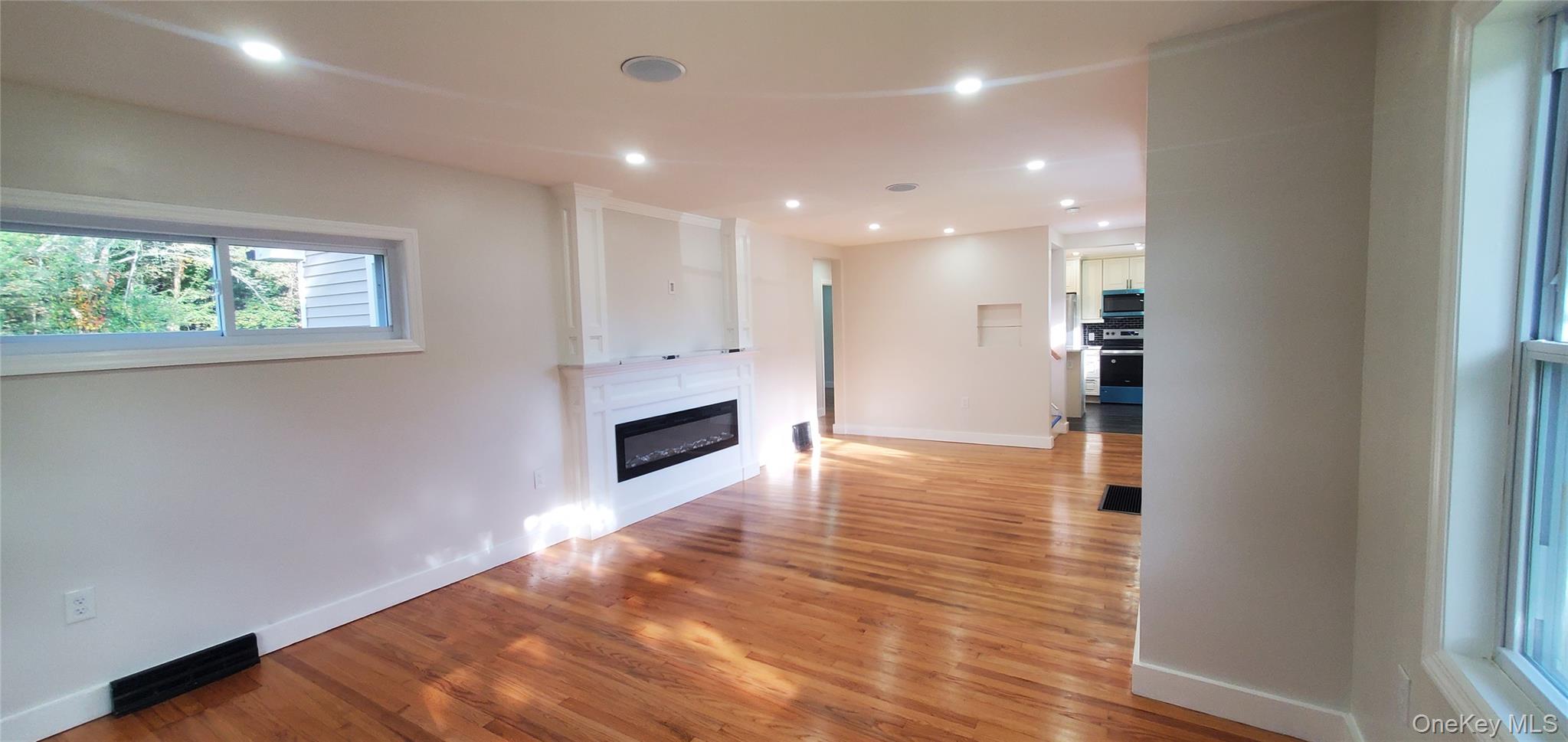 35 Seitz Terrace, Poughkeepsie, NY 12603