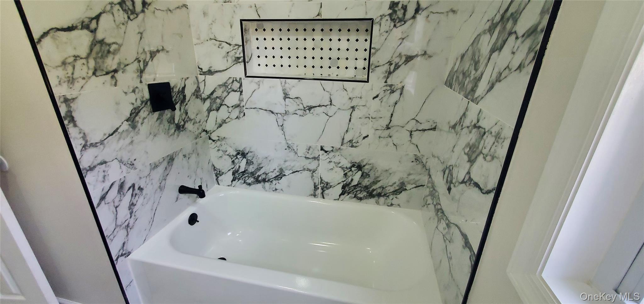 35 Seitz Terrace, Poughkeepsie, NY 12603