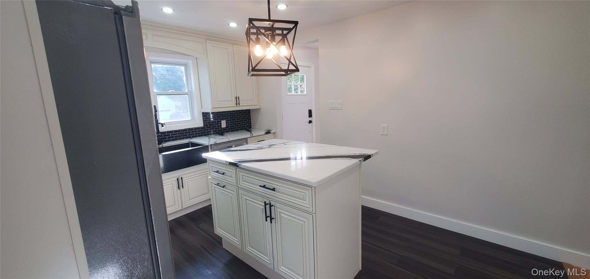 35 Seitz Terrace, Poughkeepsie, NY 12603