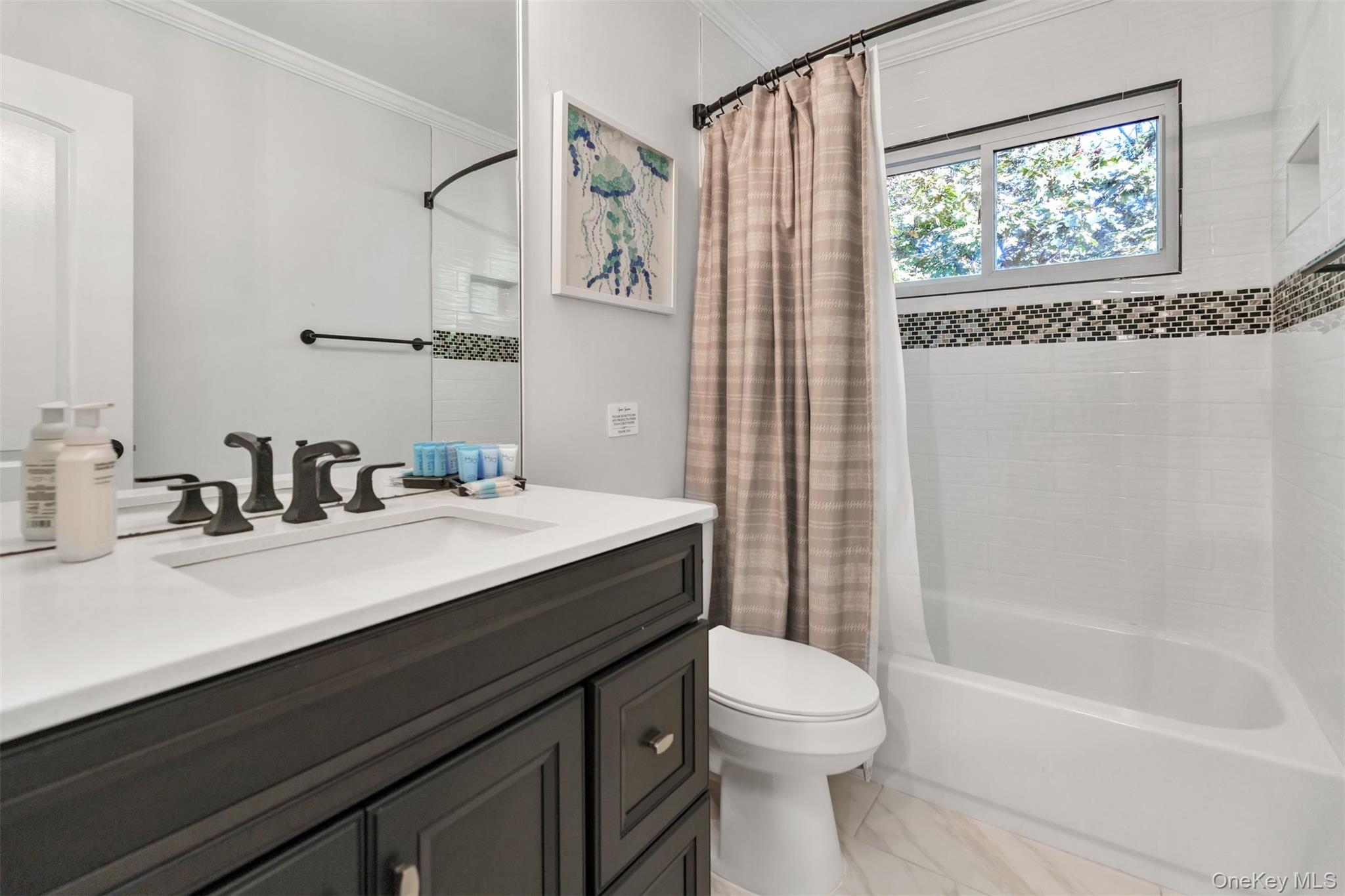 2 Christine Lane, Manorville, NY 11949