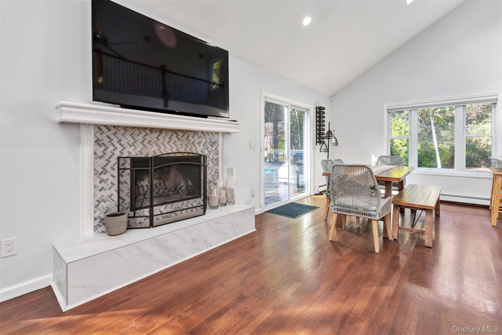 2 Christine Lane, Manorville, NY 11949