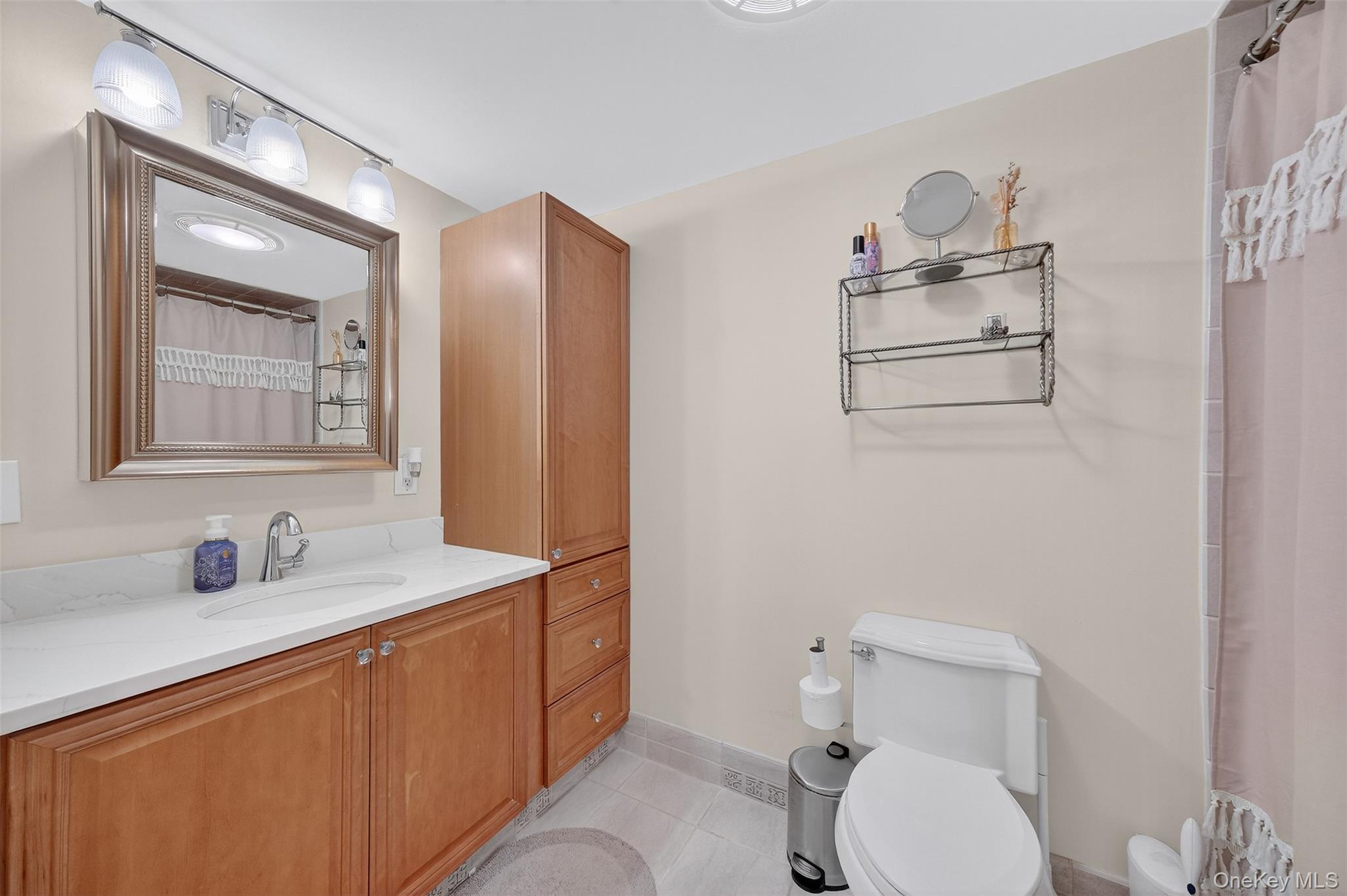 4 Marina Drive # A1, Mahopac, NY 10541