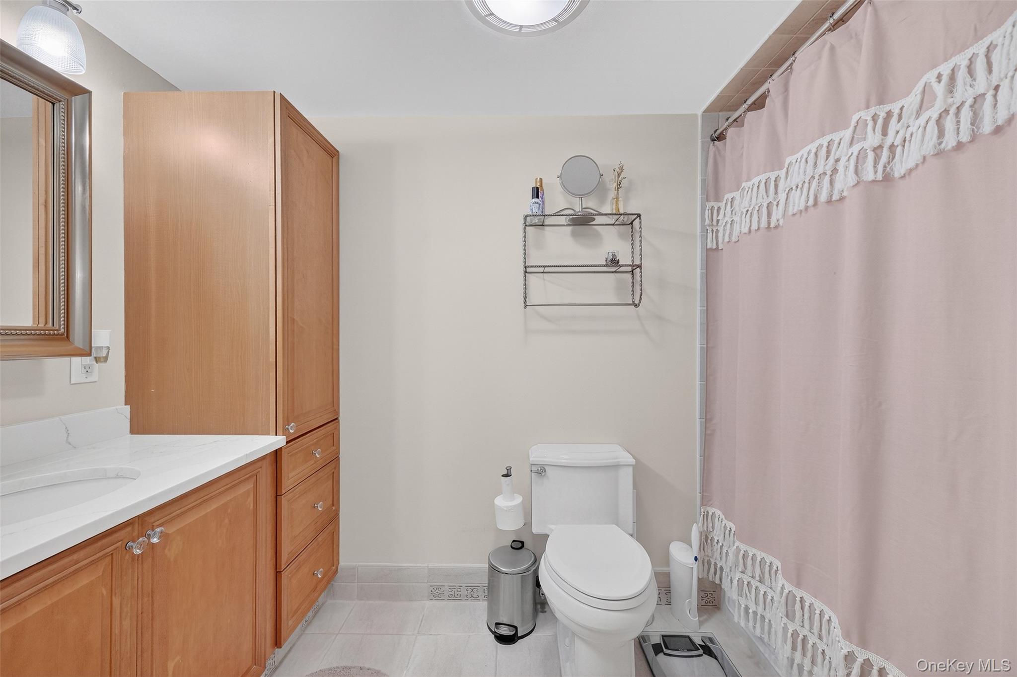 4 Marina Drive # A1, Mahopac, NY 10541