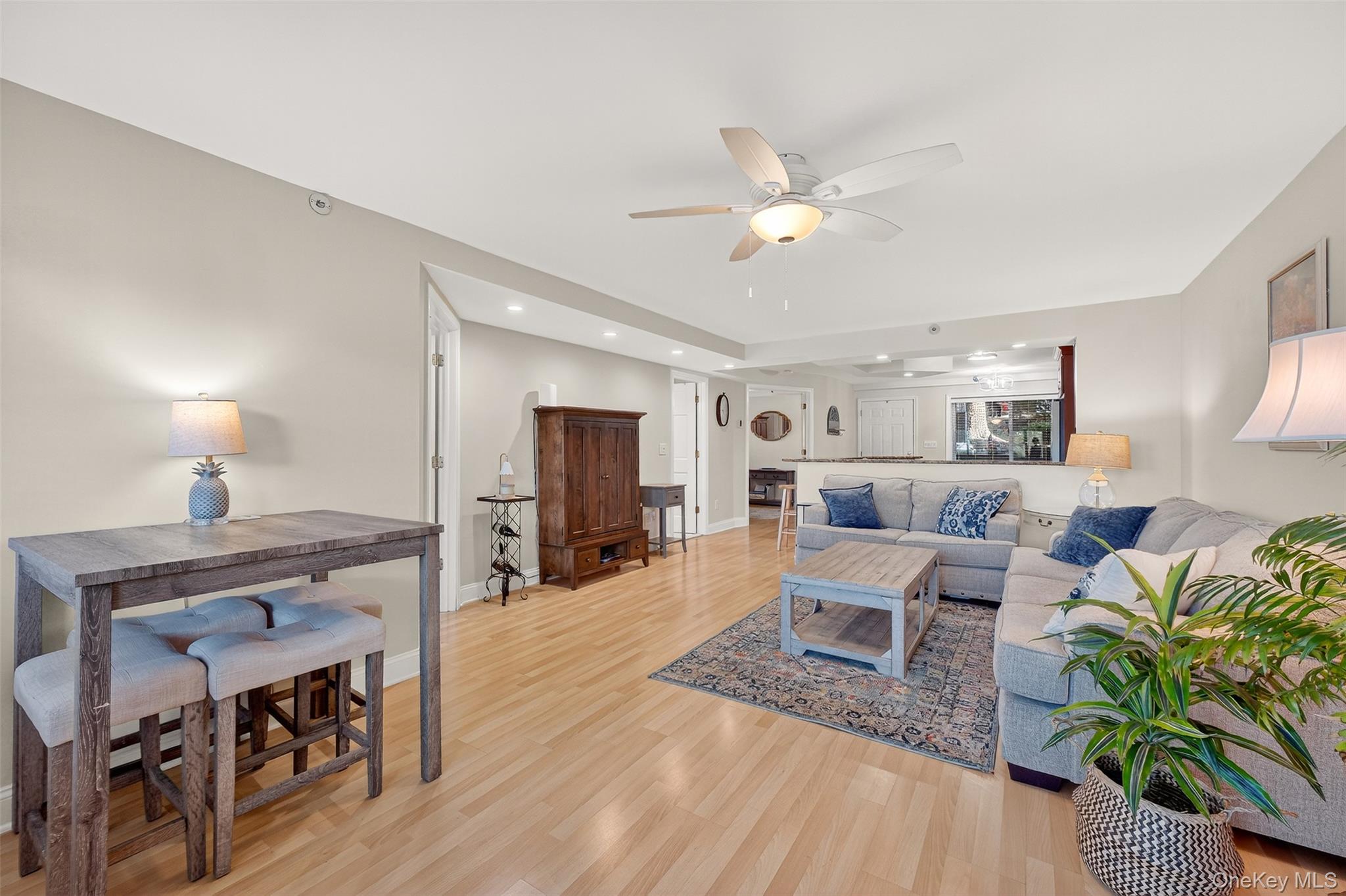 4 Marina Drive # A1, Mahopac, NY 10541