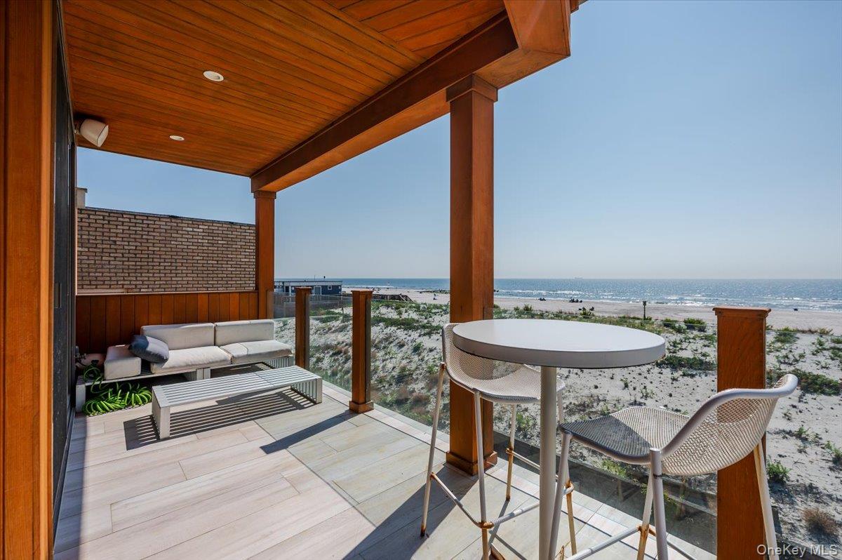 11 Michigan Street, Long Beach, NY 11561