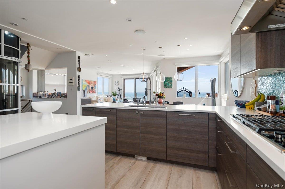 11 Michigan Street, Long Beach, NY 11561