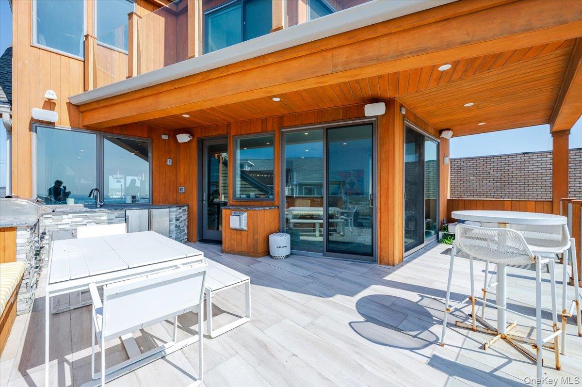 11 Michigan Street, Long Beach, NY 11561