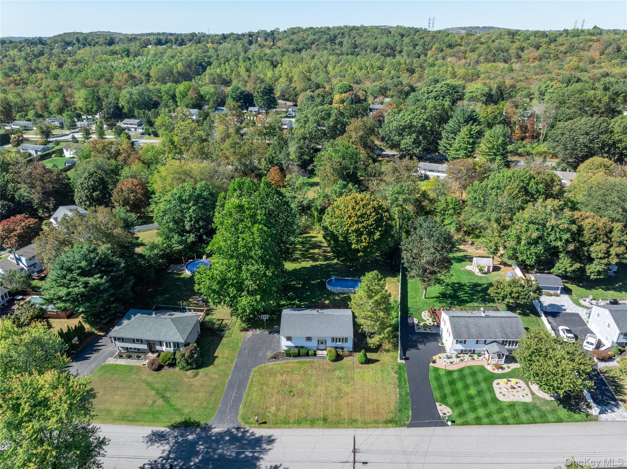 53 Friendly Road, Mahopac, NY 10541