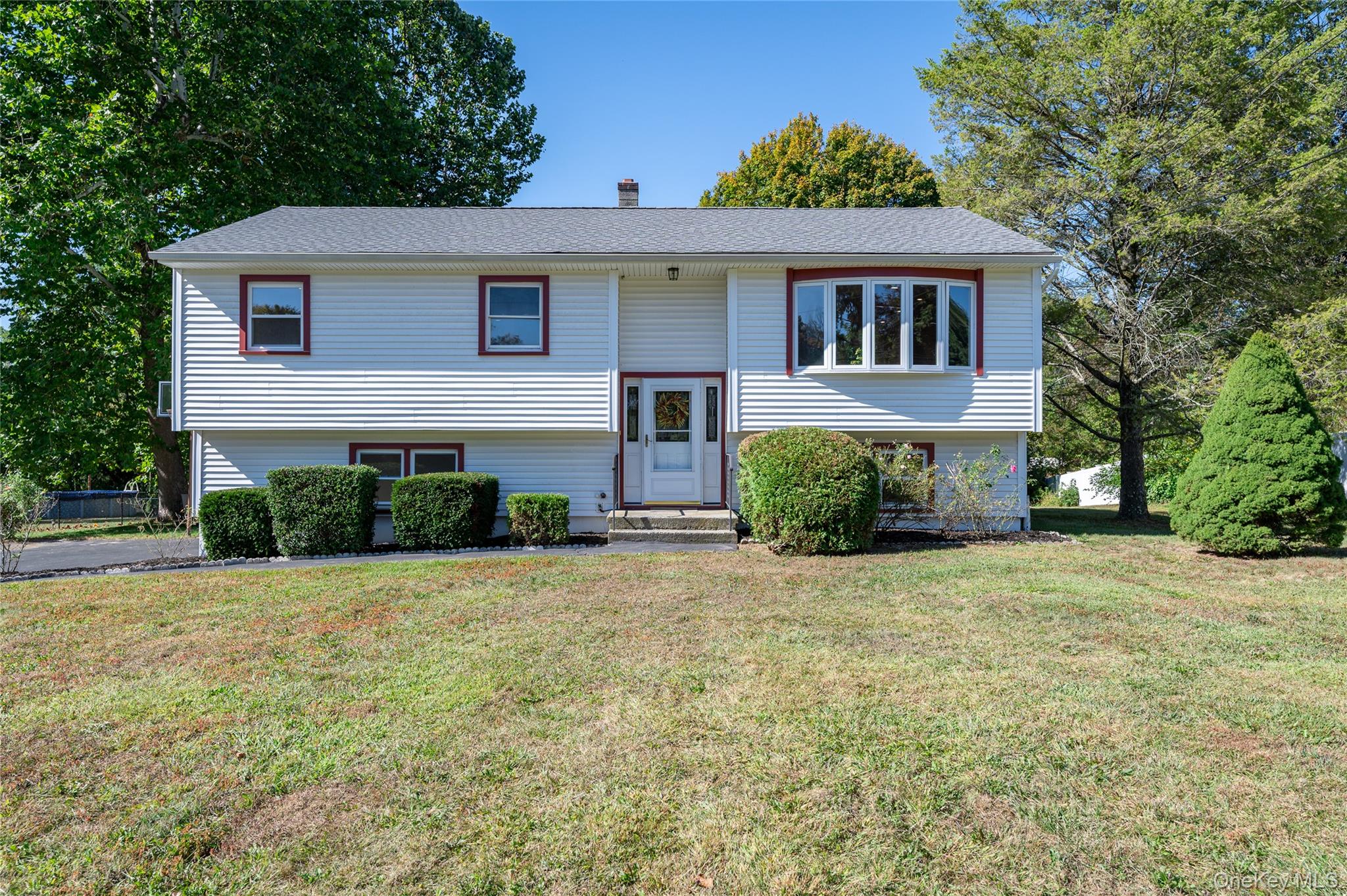 53 Friendly Road, Mahopac, NY 10541
