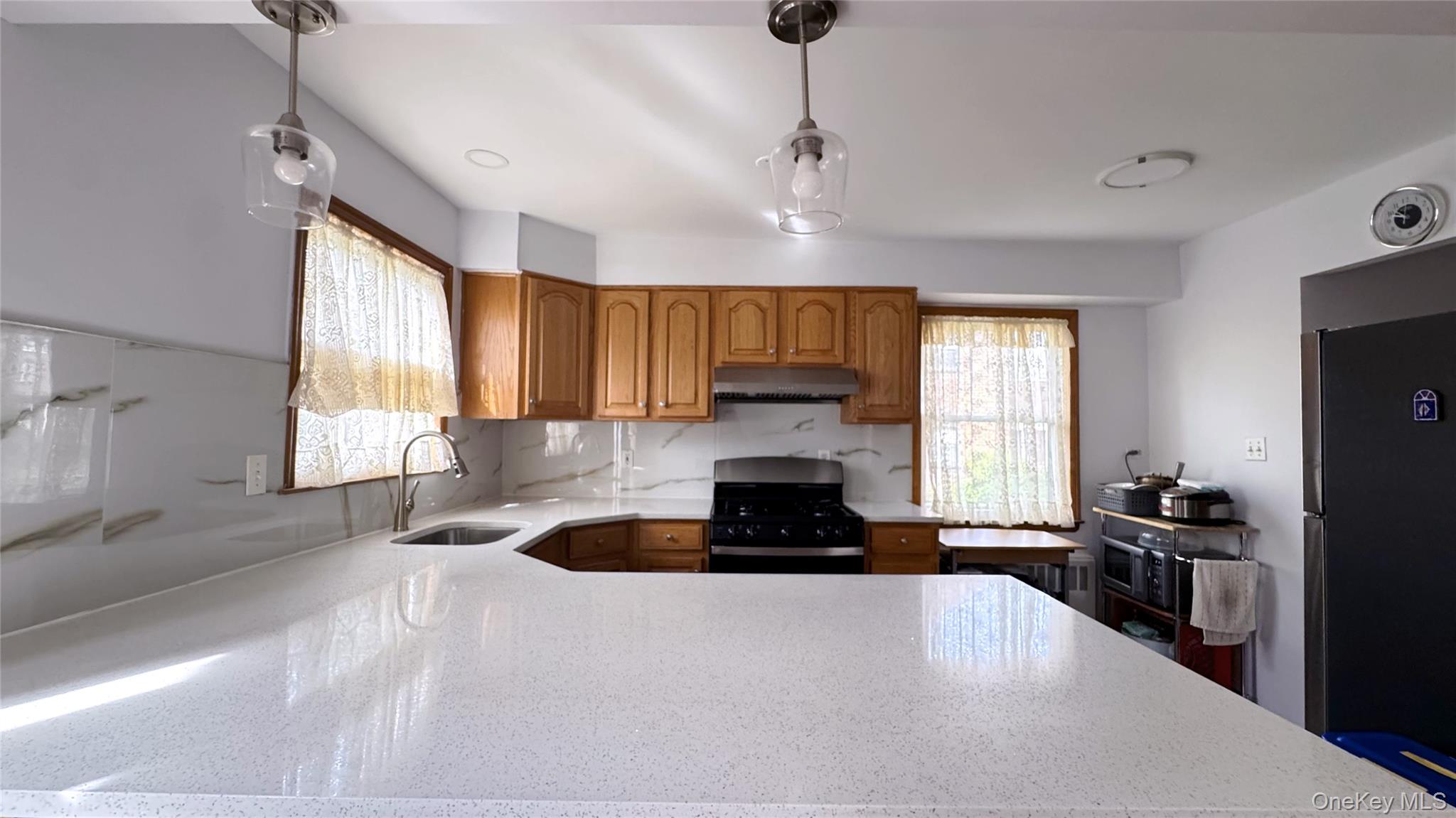 168-12 19th ave Avenue, Whitestone, NY 11357