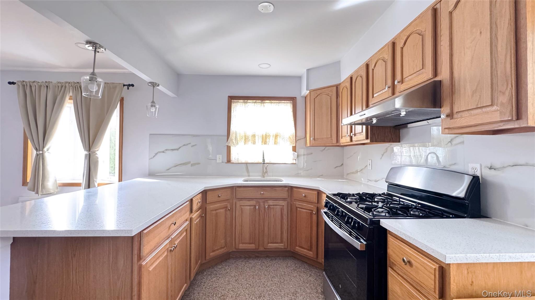 168-12 19th ave Avenue, Whitestone, NY 11357