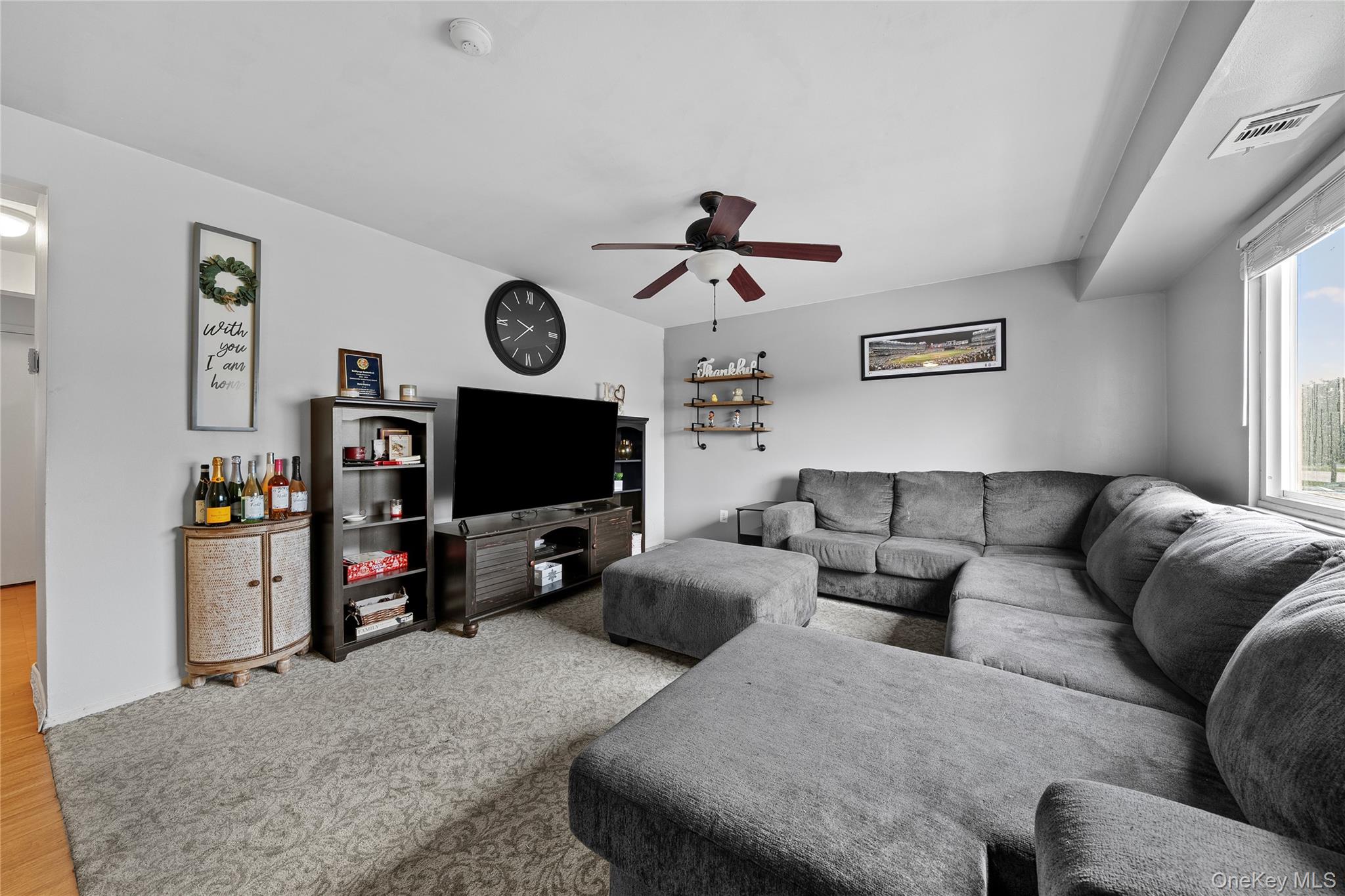 10 Point Circle S # 10, Coram, NY 11727