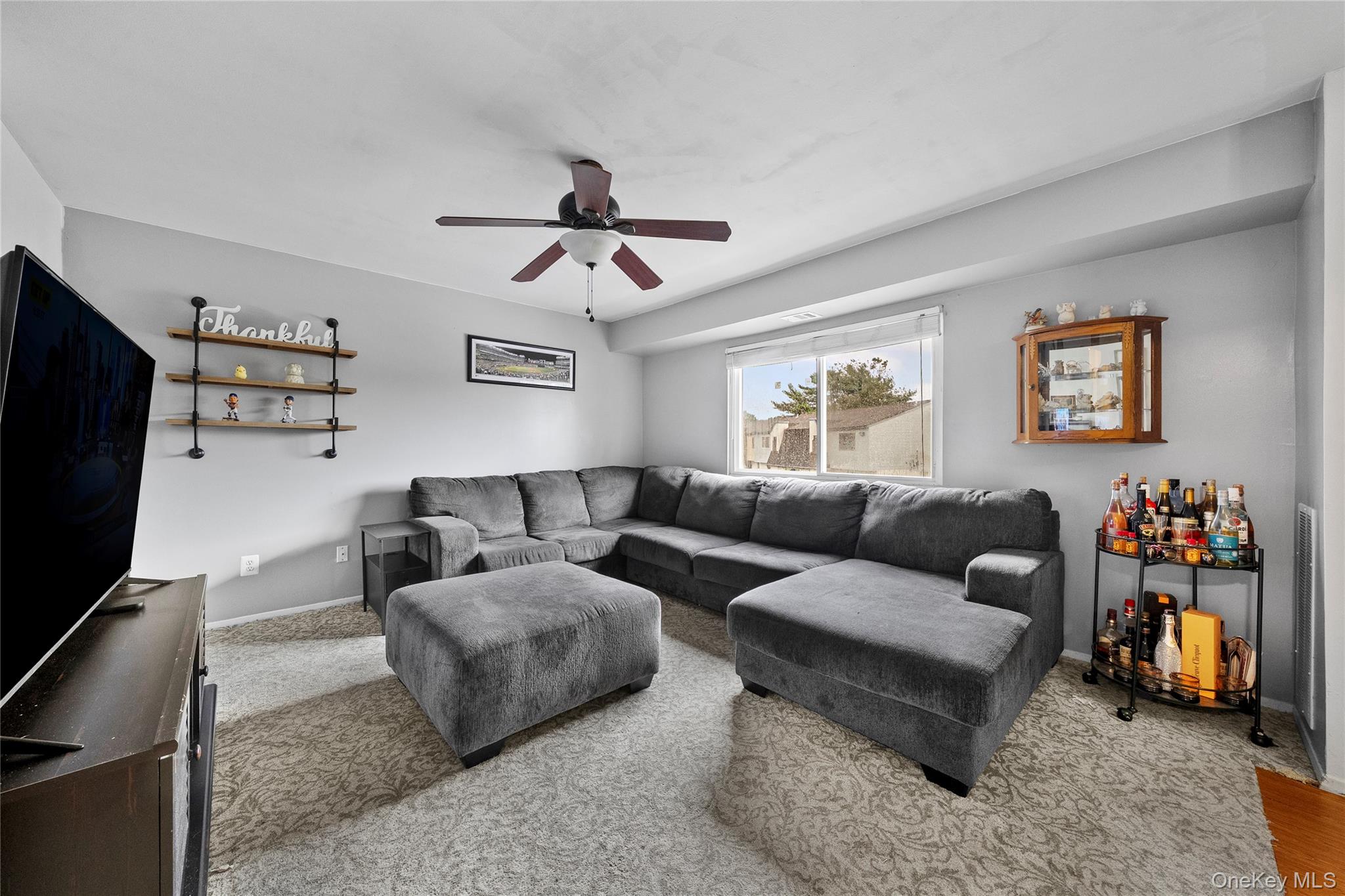 10 Point Circle S # 10, Coram, NY 11727