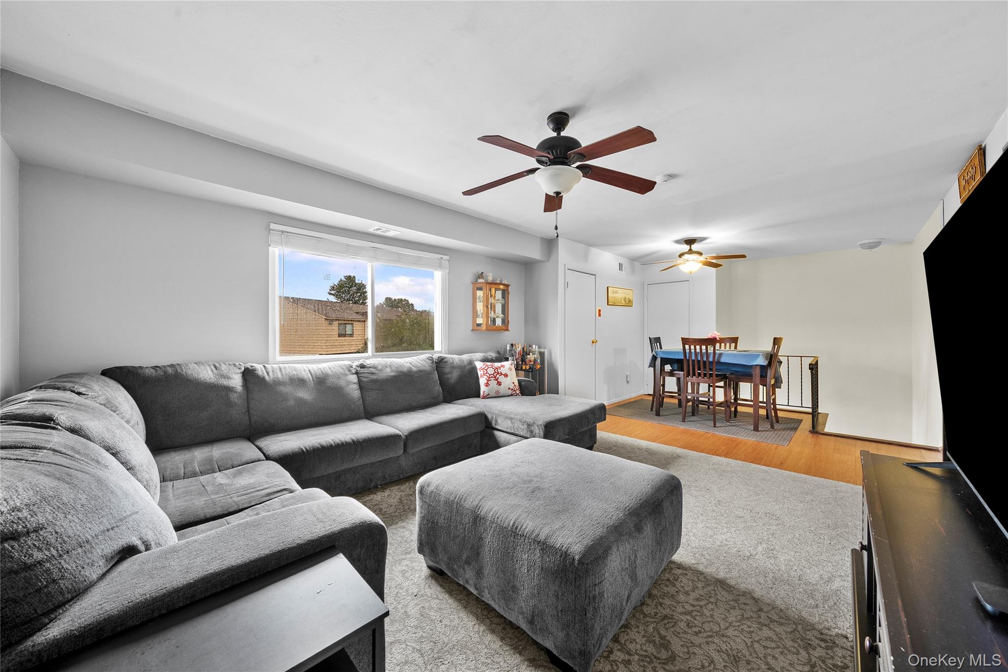 10 Point Circle S # 10, Coram, NY 11727