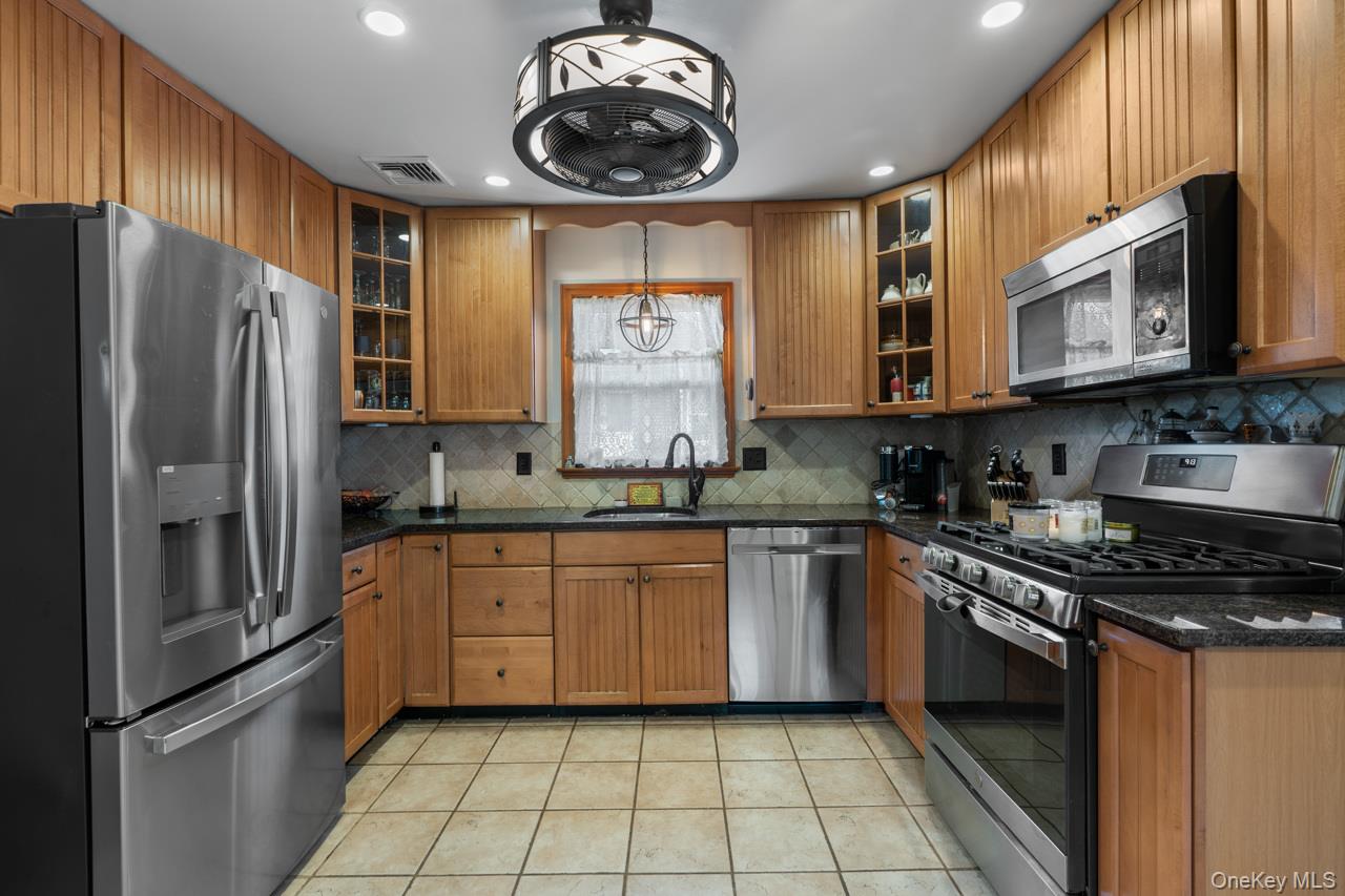 931 McKinley Street, Peekskill, NY 10566