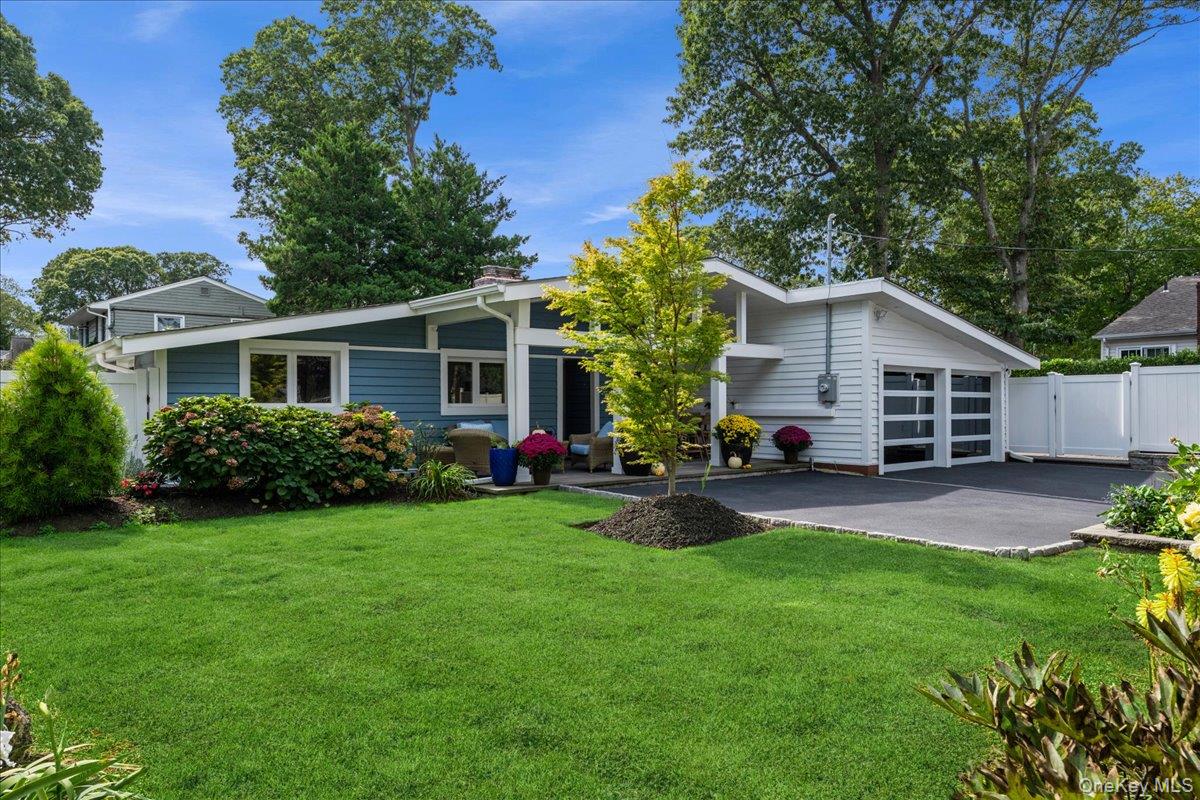 92 Suffolk Road, Massapequa, NY 11758